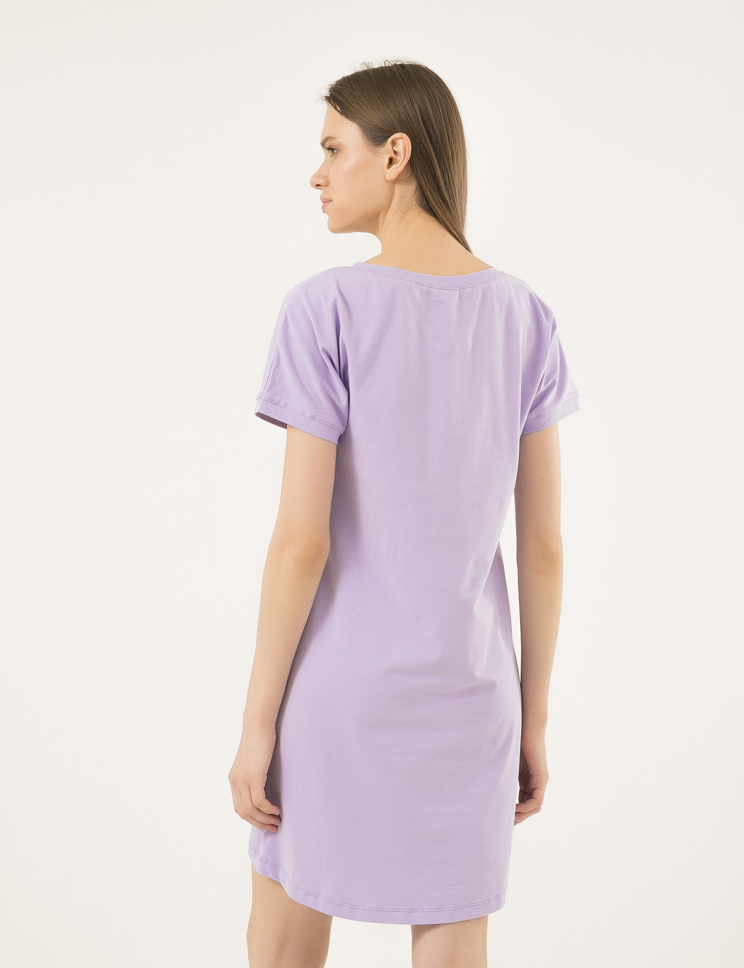 Картинка Жіноча бузкова нічна сорочка