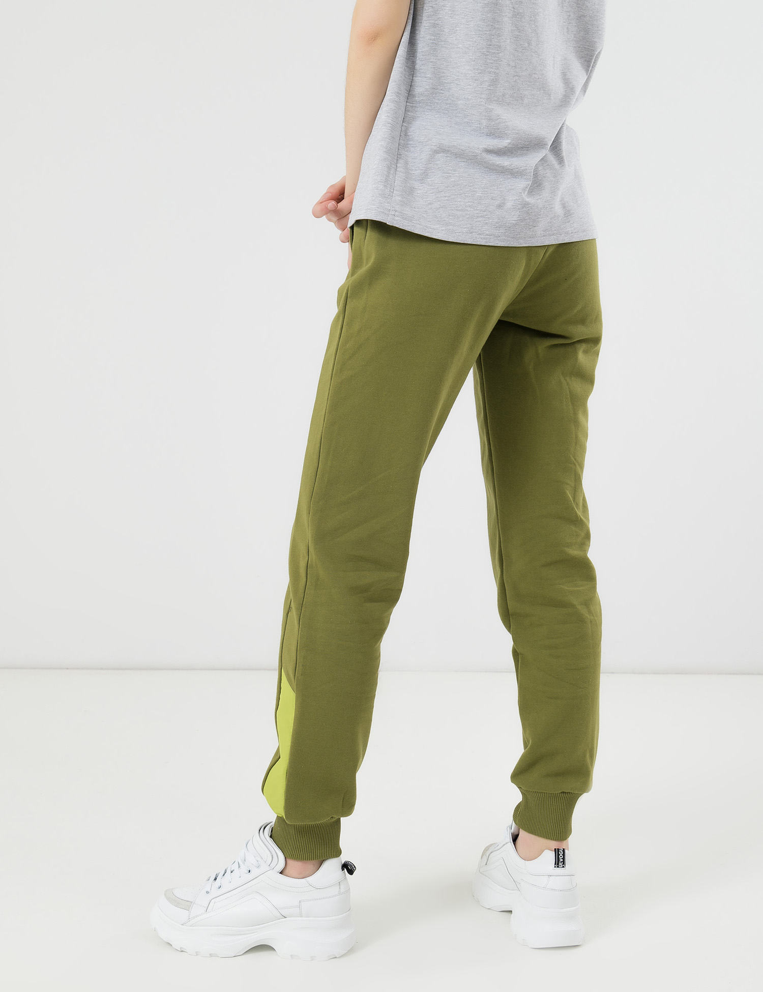 Картинка Жіночі зелені штани