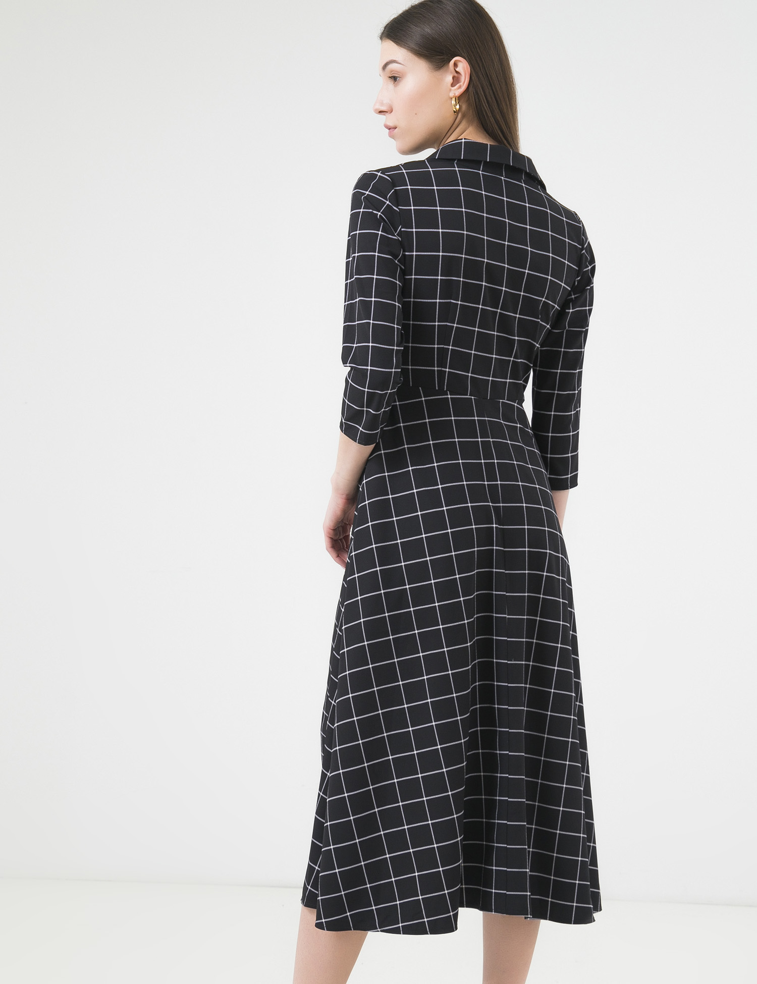 Картинка Чорна сукня в клітинку