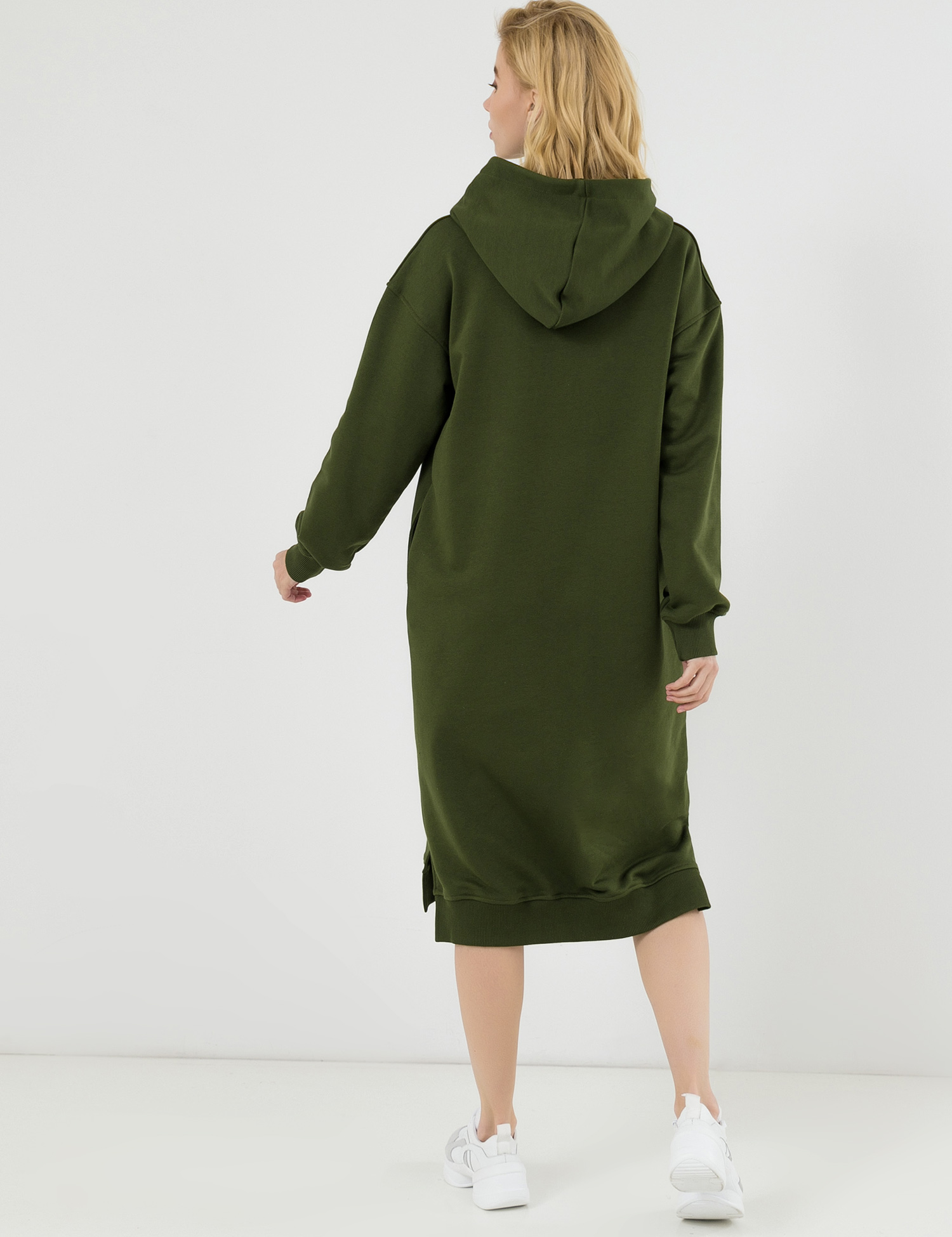 Картинка Зелена сукня-худі