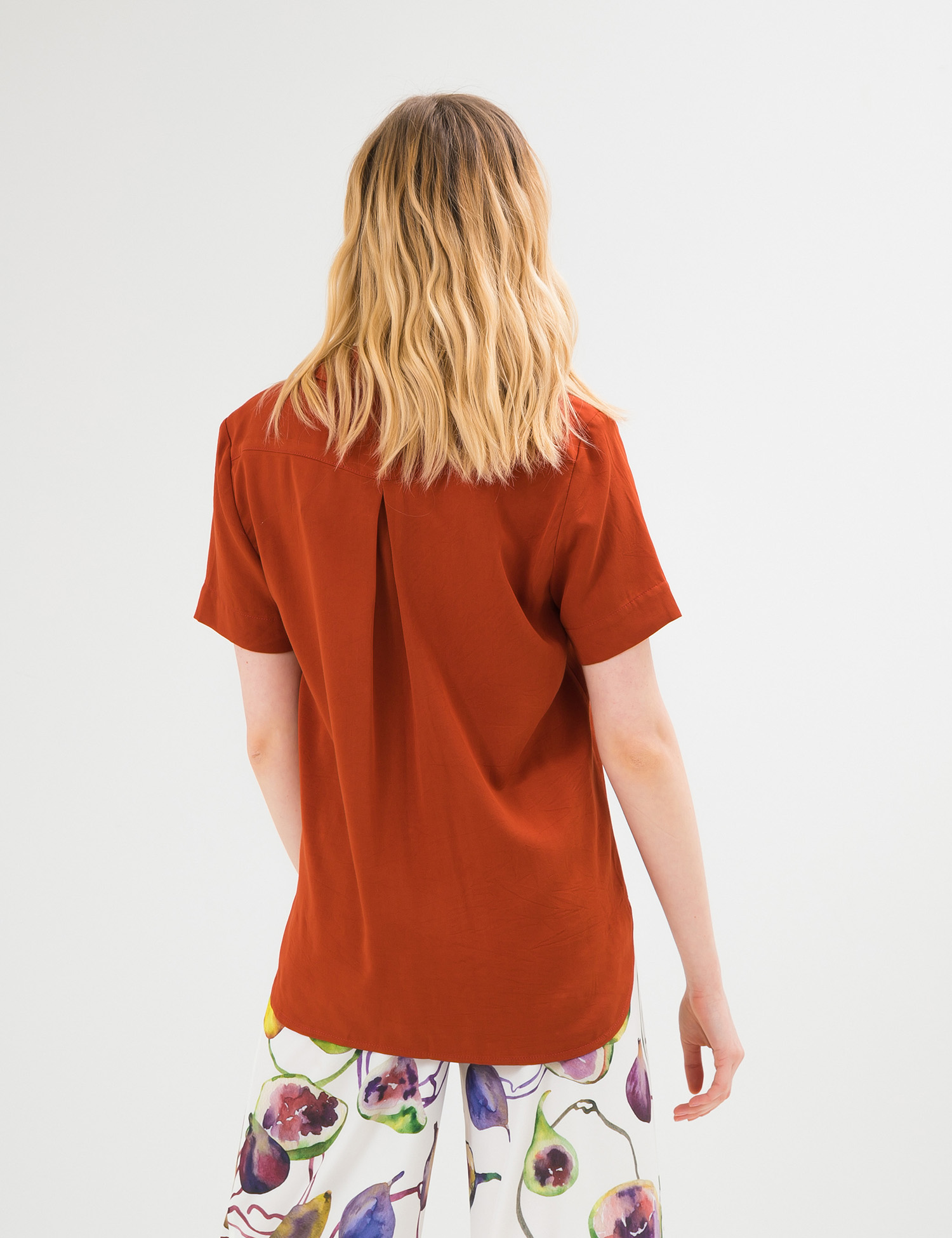 Картинка Жіноча помаранчева блуза