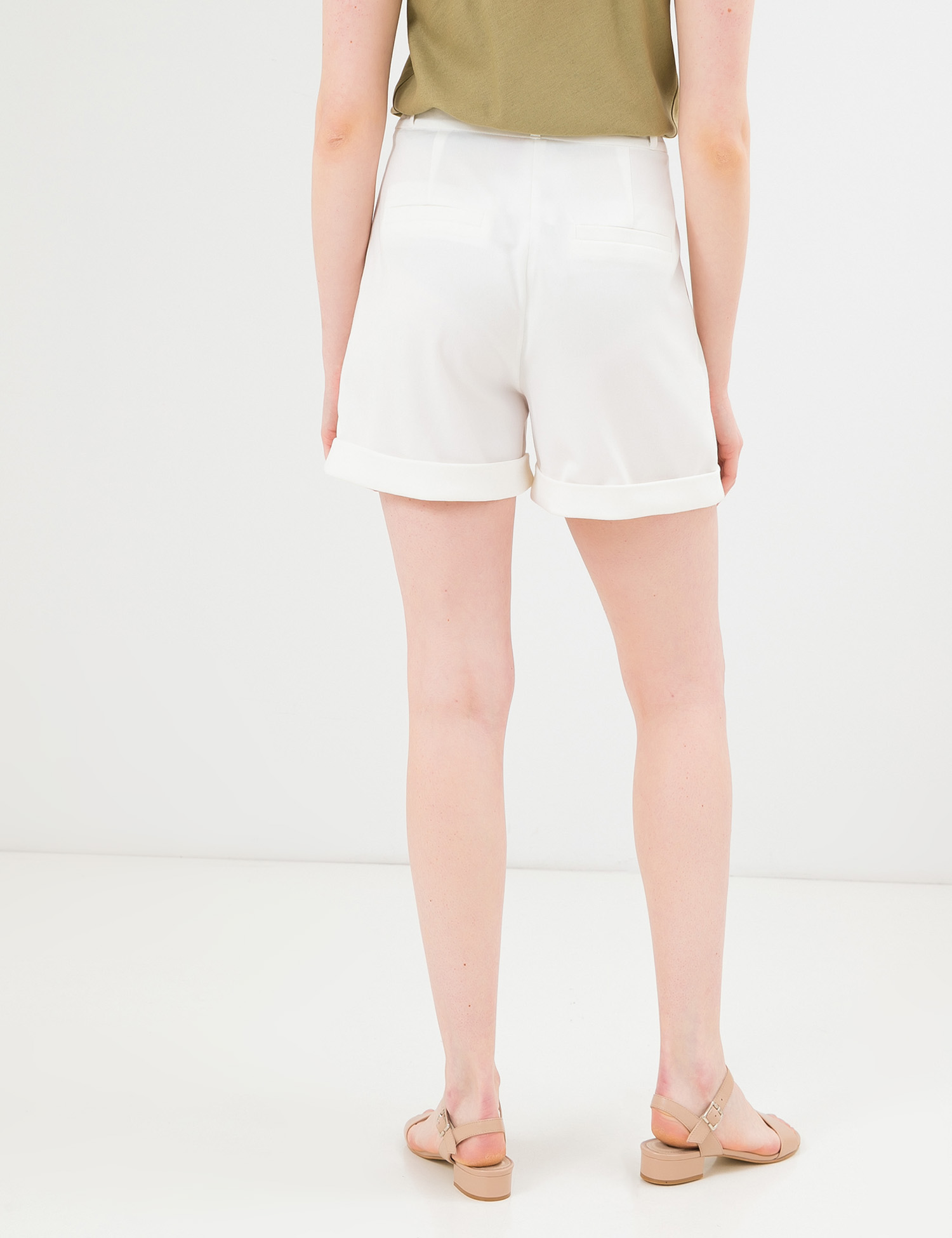 Картинка Жіночі білі шорти
