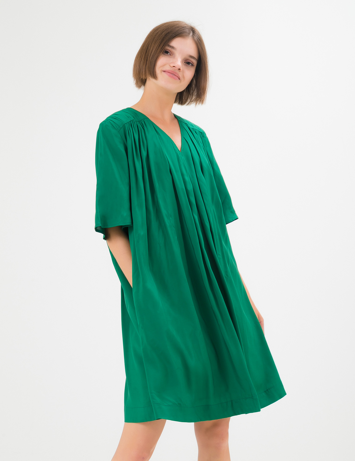 Картинка Темно-зелена сукня в горошок