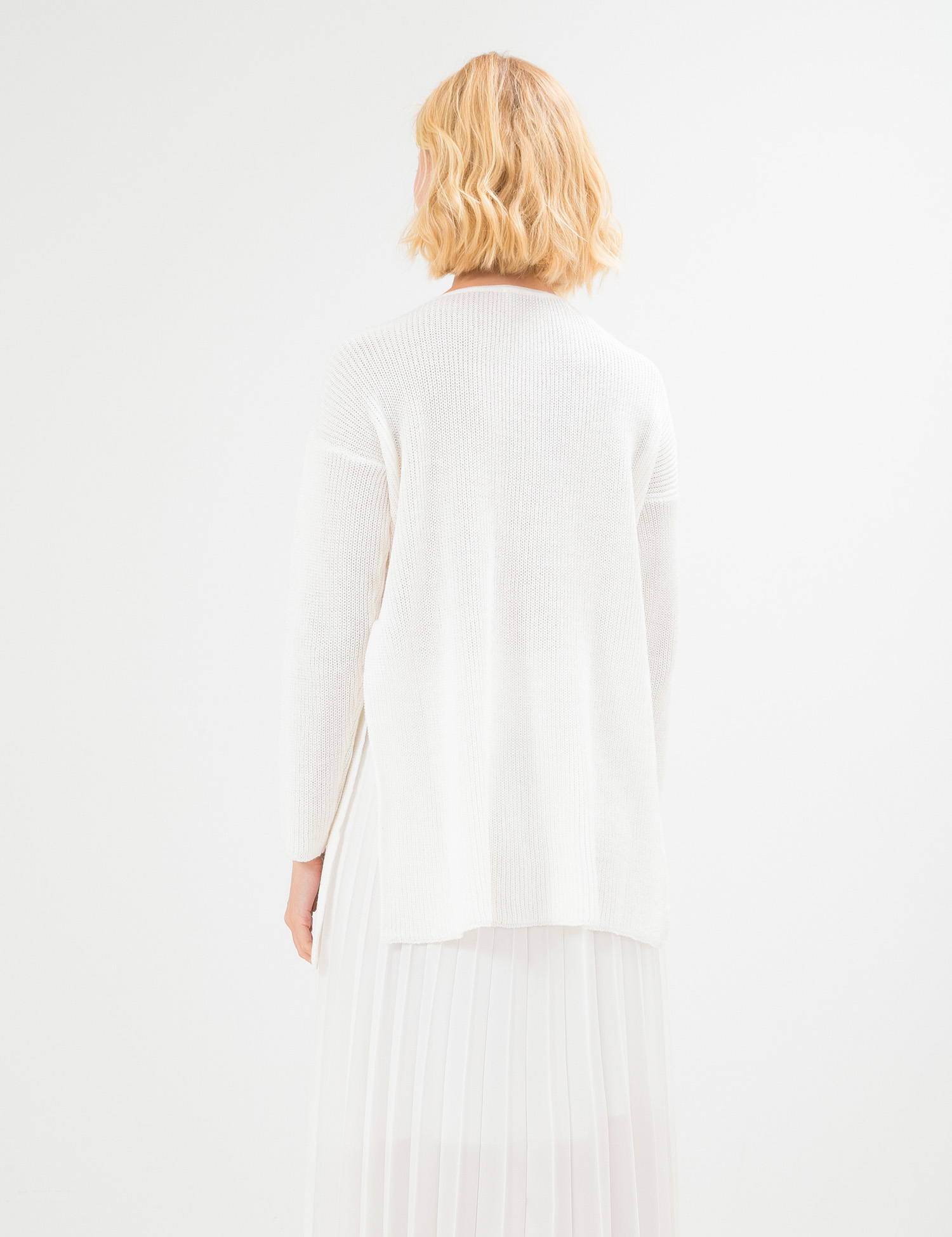 Картинка Жіноча біла трикотажна кофта