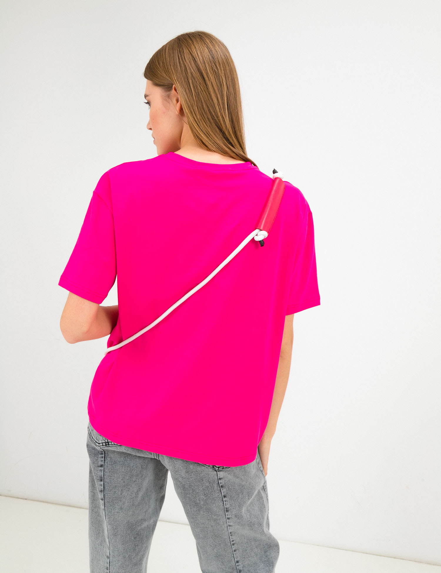 Картинка Жіноча рожева футболка