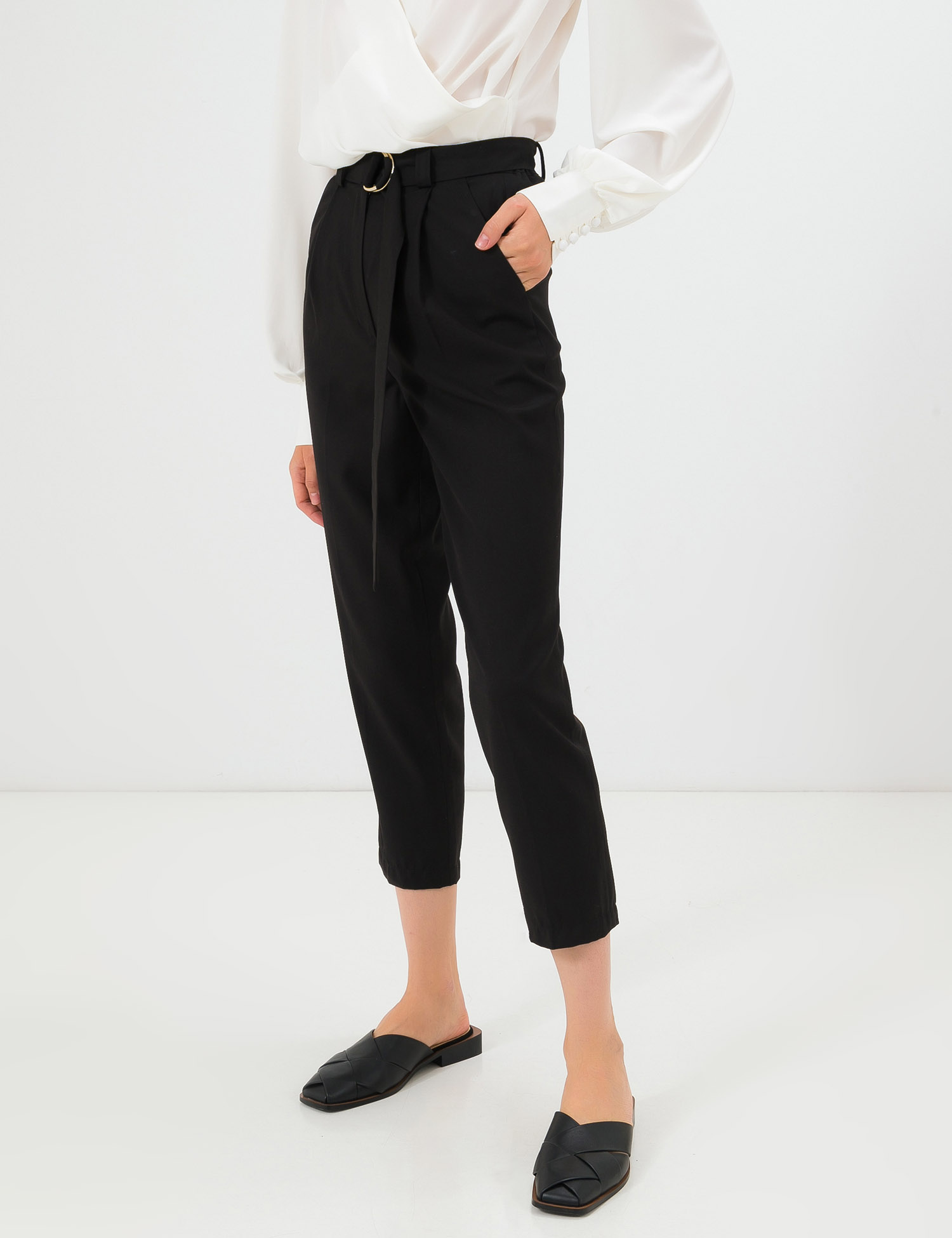 Картинка Жіночі чорні штани з поясом