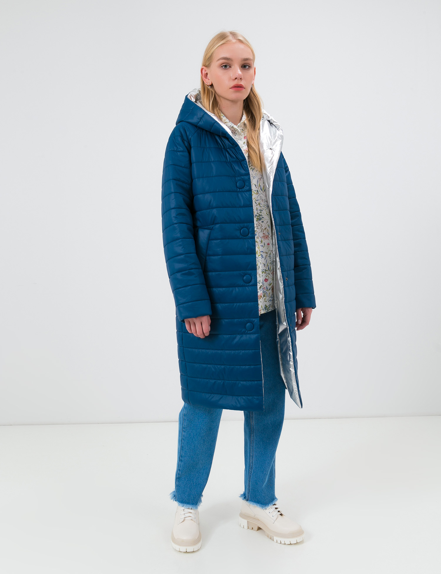 Картинка Жіноча темно-синя стьобана куртка