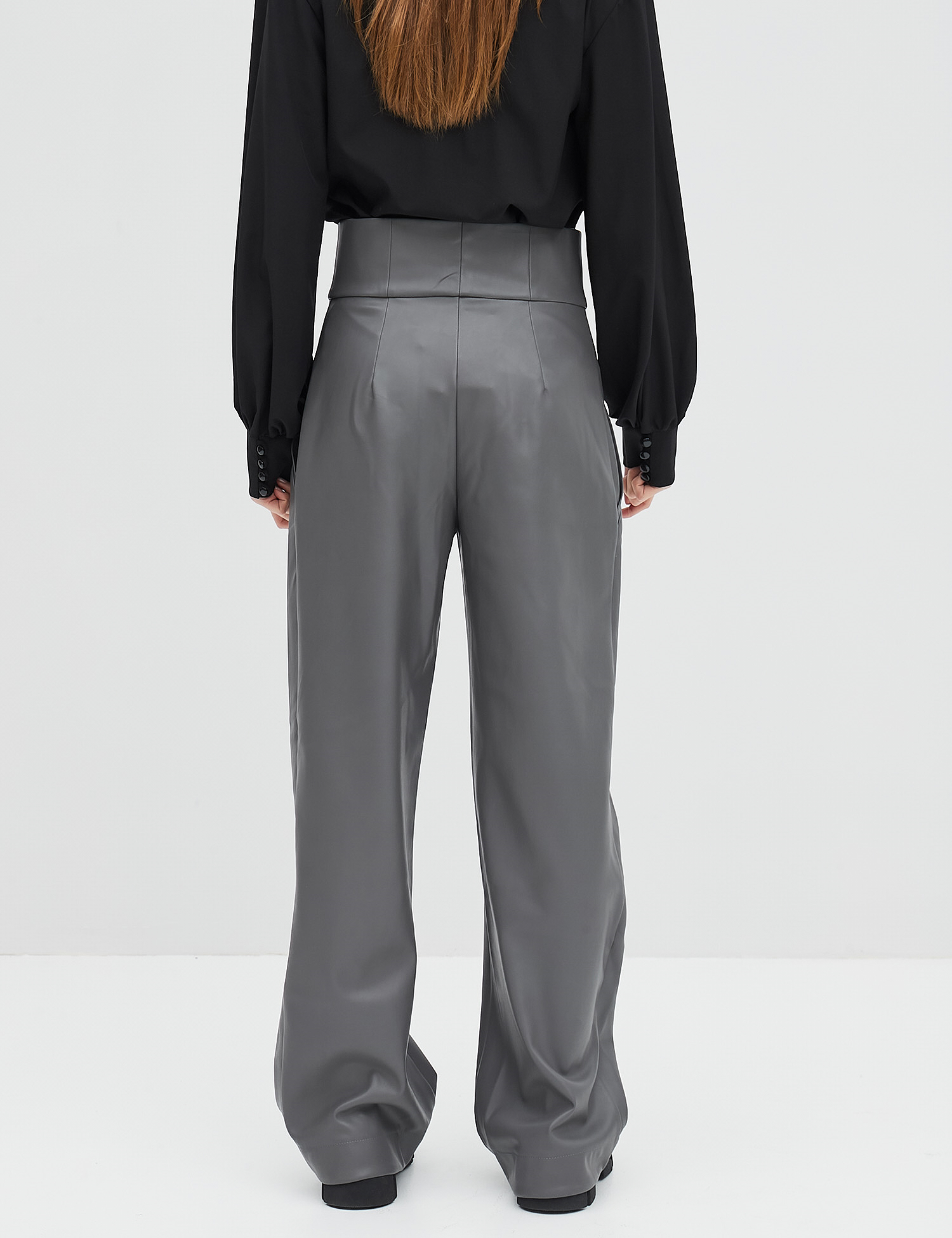 Картинка Жіночі сірі штани з екошкіри