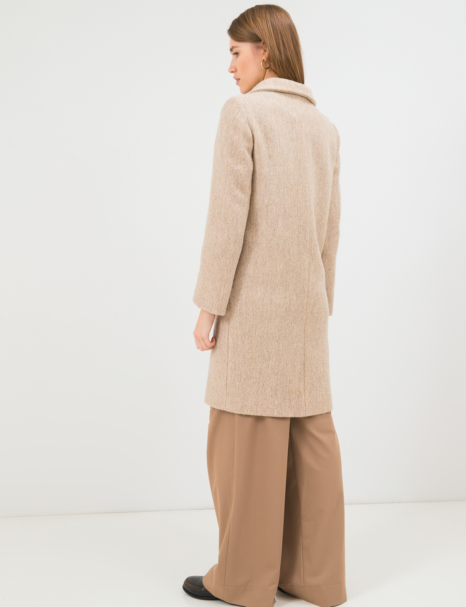 Картинка Жіноче бежеве пальто