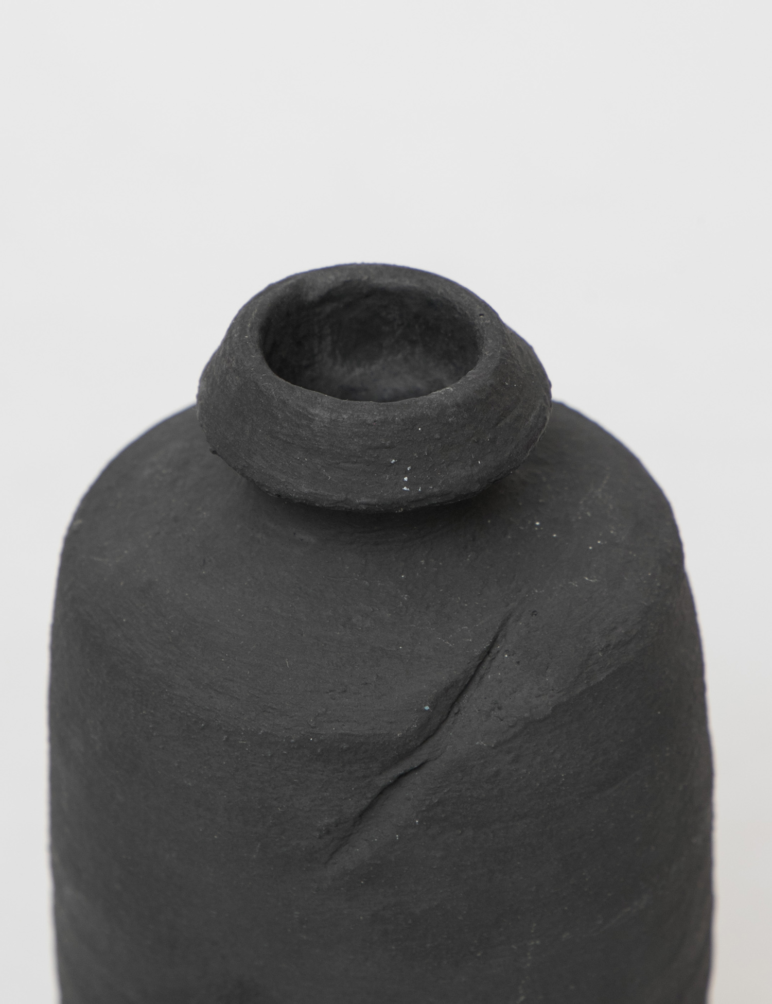 Картинка Чорна керамічна ваза