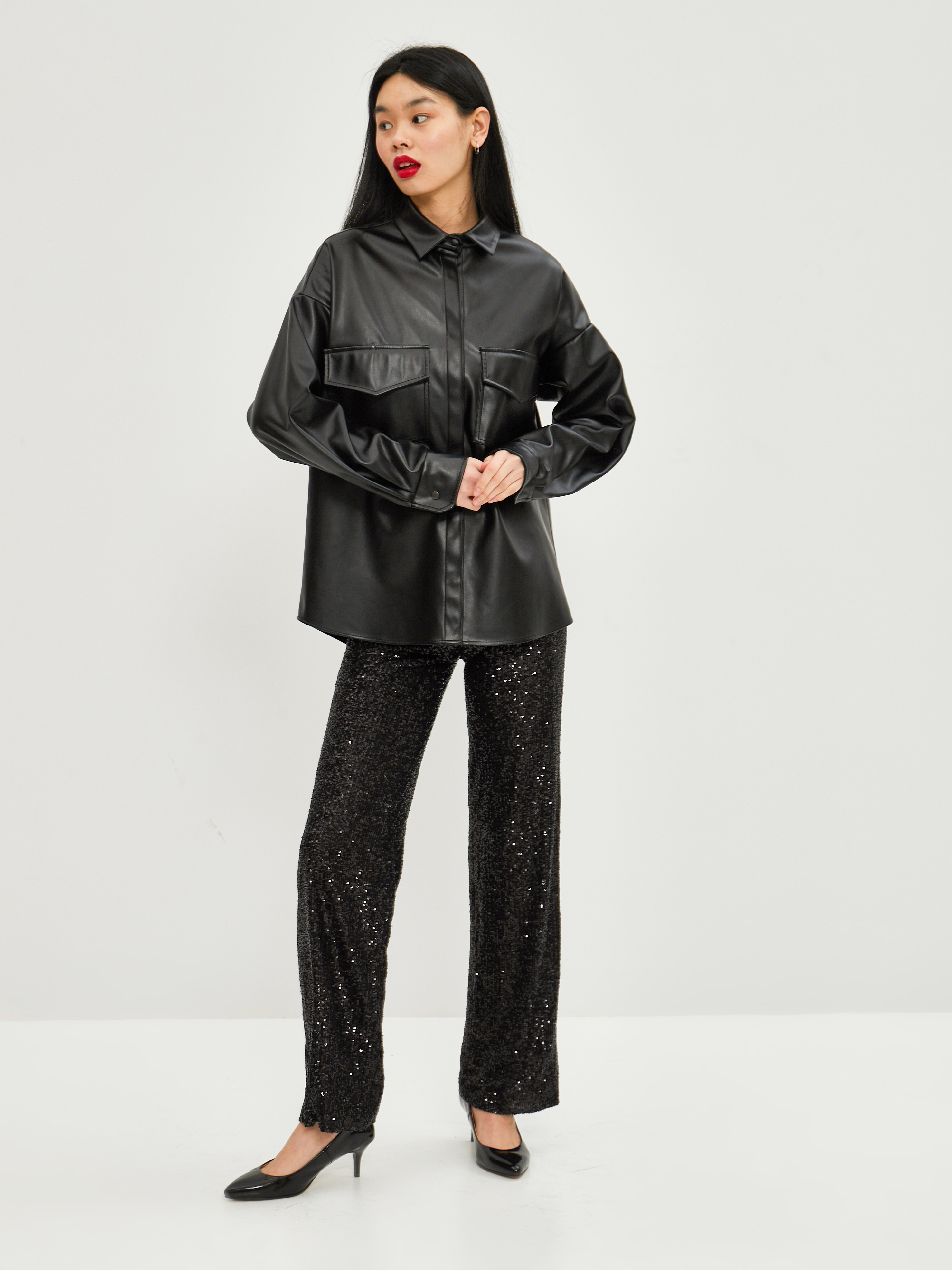 Картинка Жіночі чорні штани з паєтками