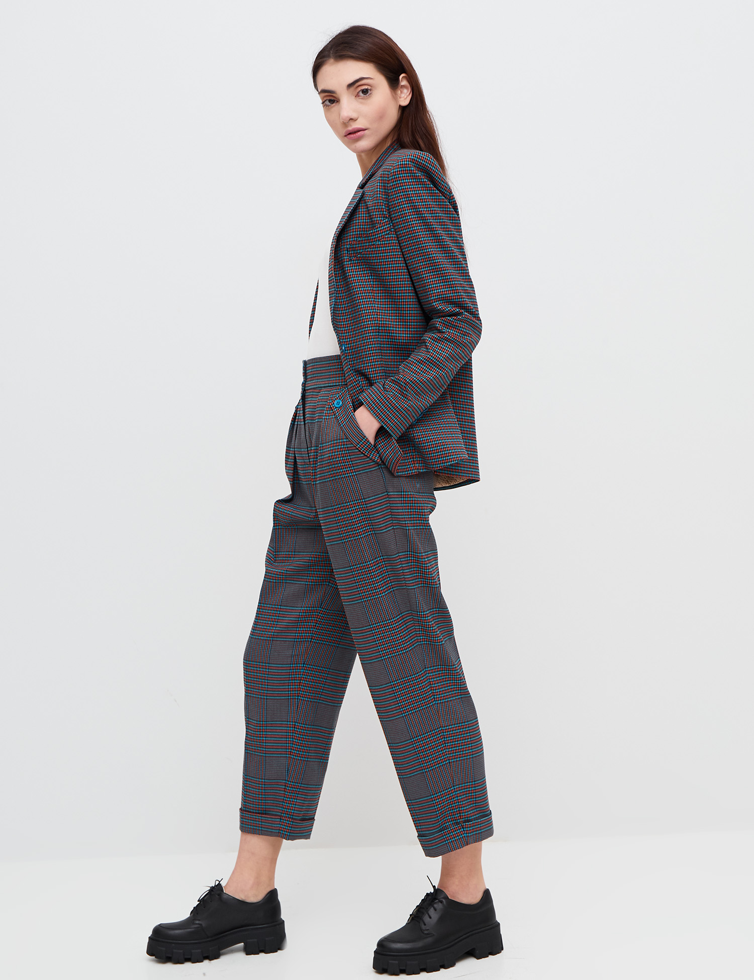 Картинка Жіночі сіро-блакитні брюки в клітинку