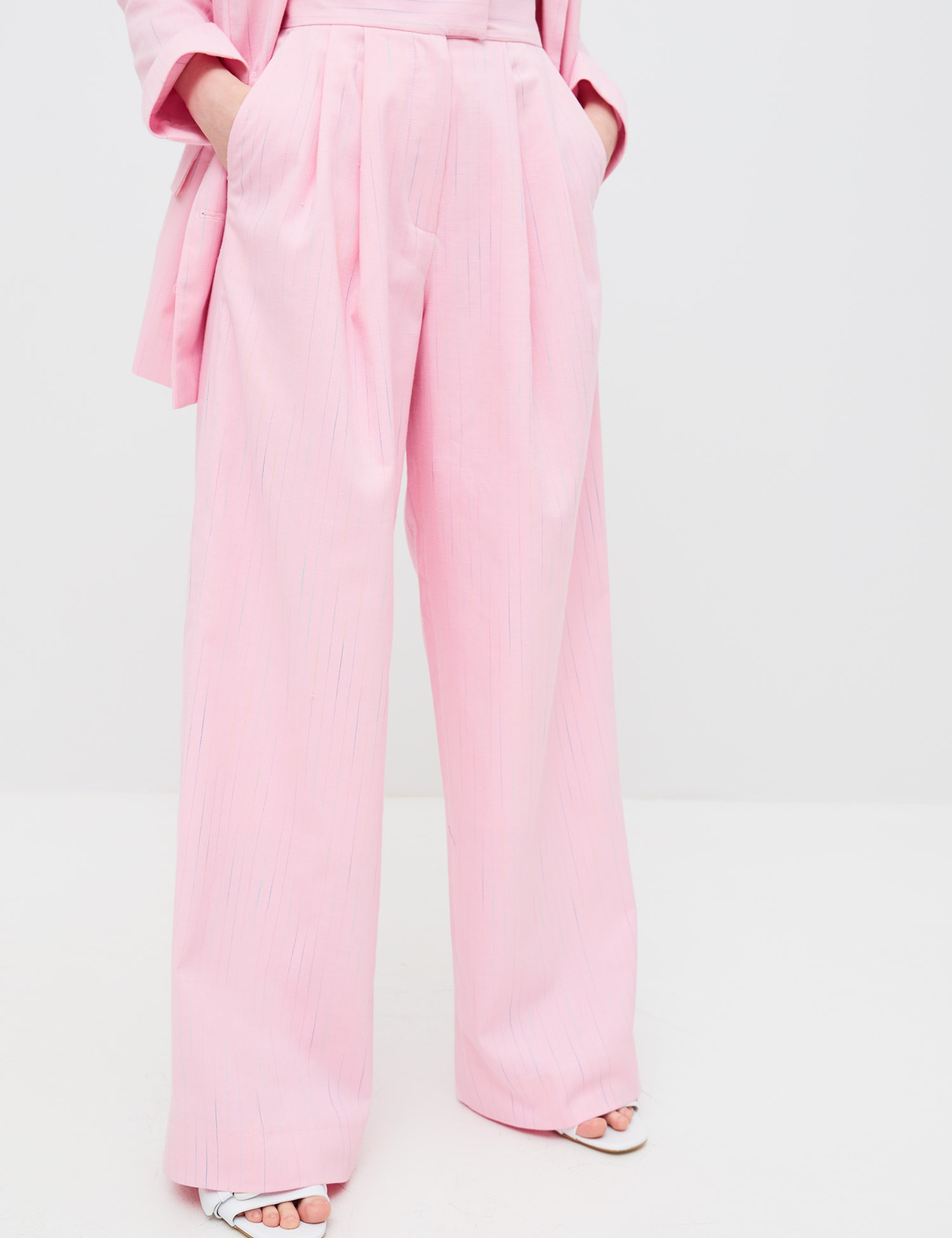 Image Жіночі рожеві брюки в смужку