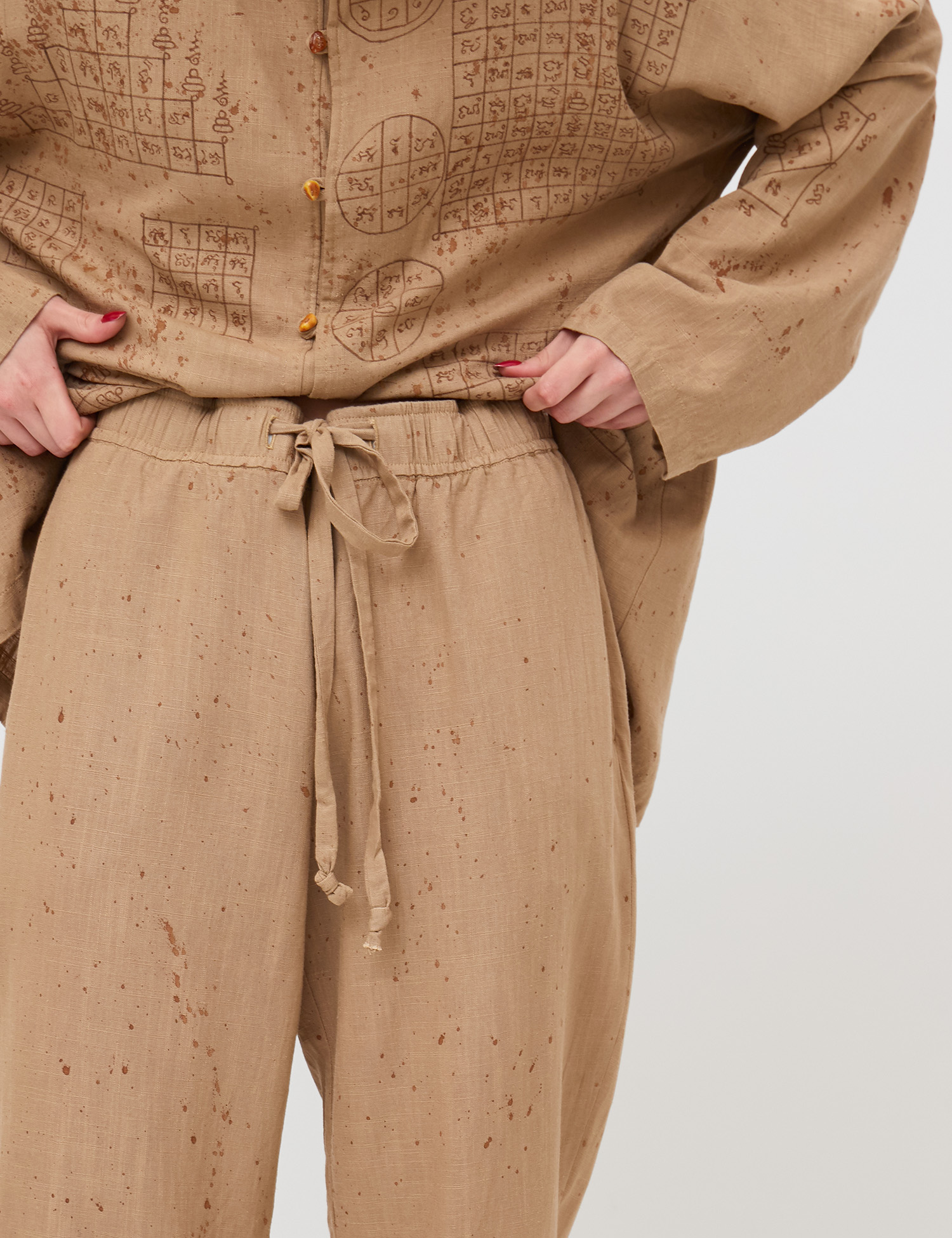 Картинка Жіночі світло-коричневі лляні штани