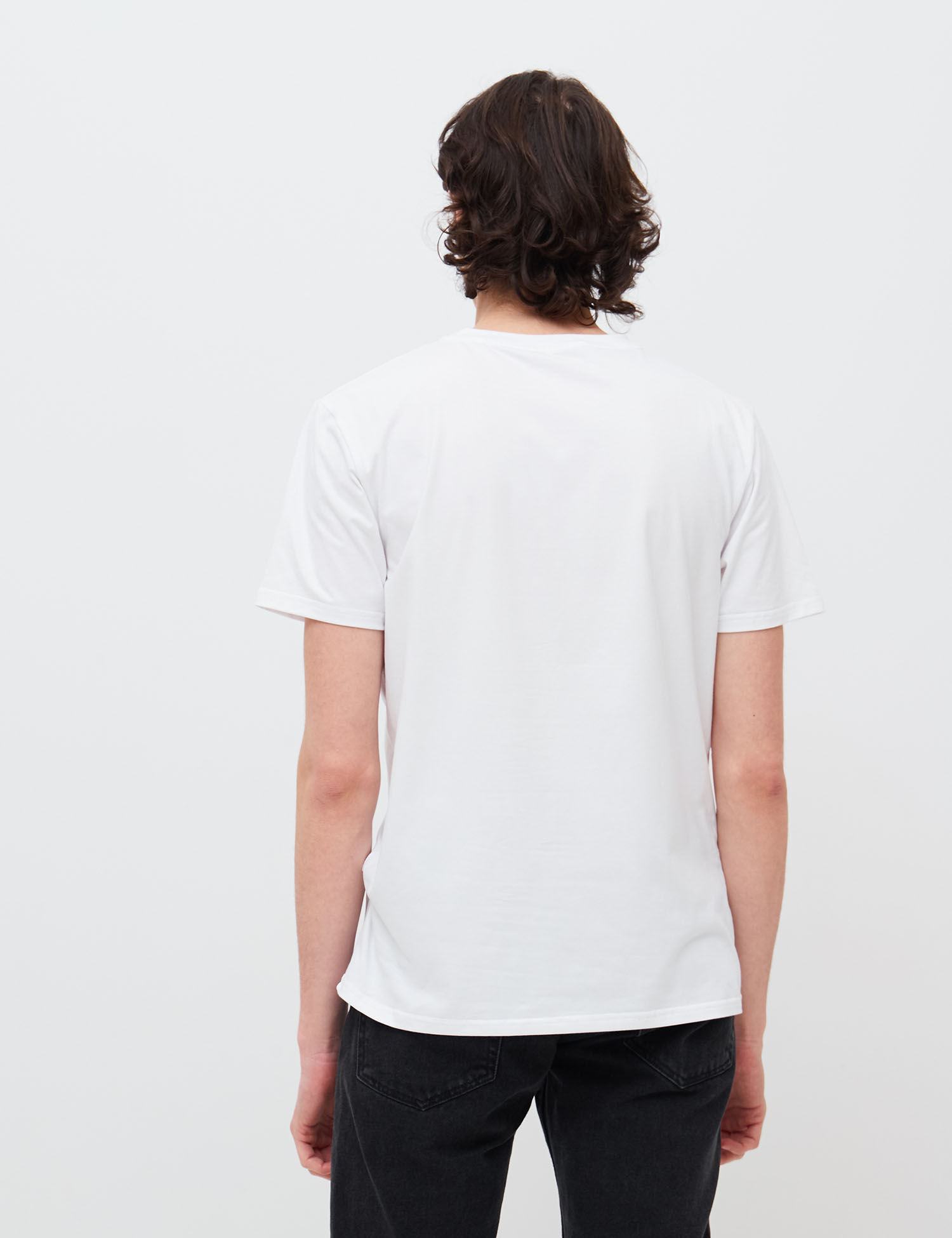 Картинка Чоловіча біла футболка з принтом