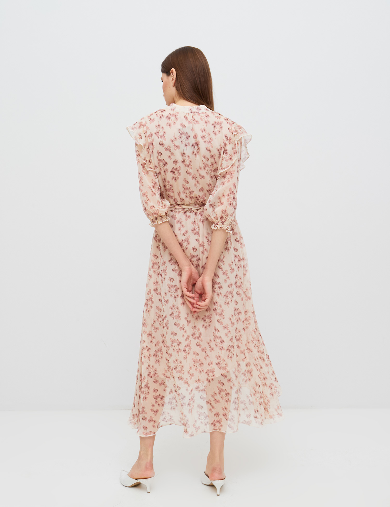 Картинка Рожева сукня з візерунком