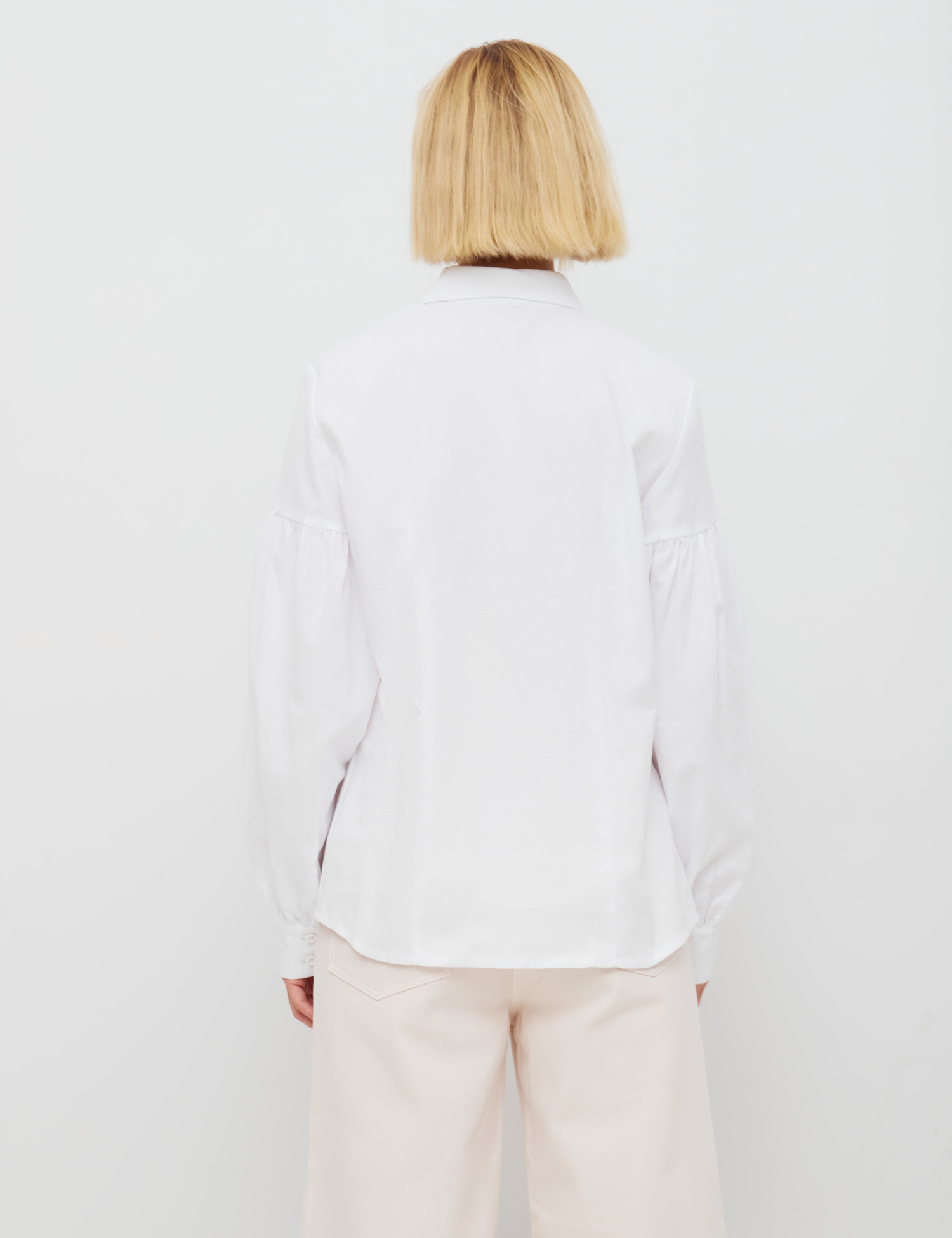 Картинка Біла блуза