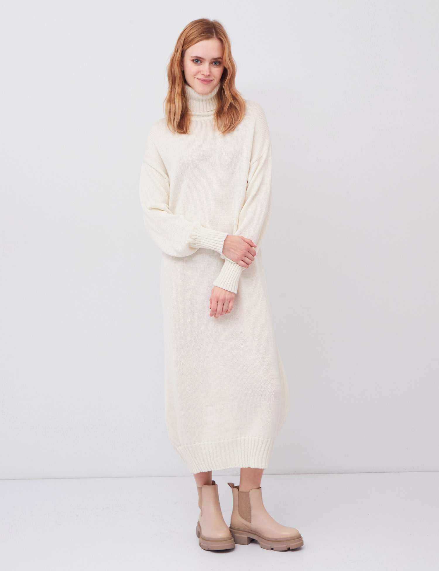 Картинка Біла в'язана сукня з меріносової вовни