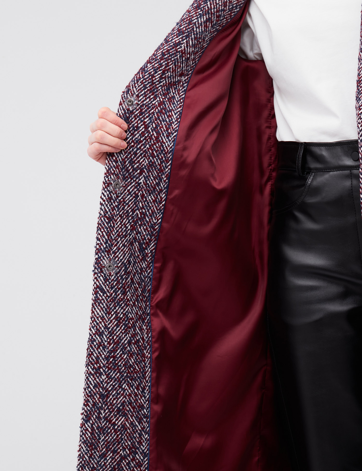 Картинка Жіноче червоно-синє пальто