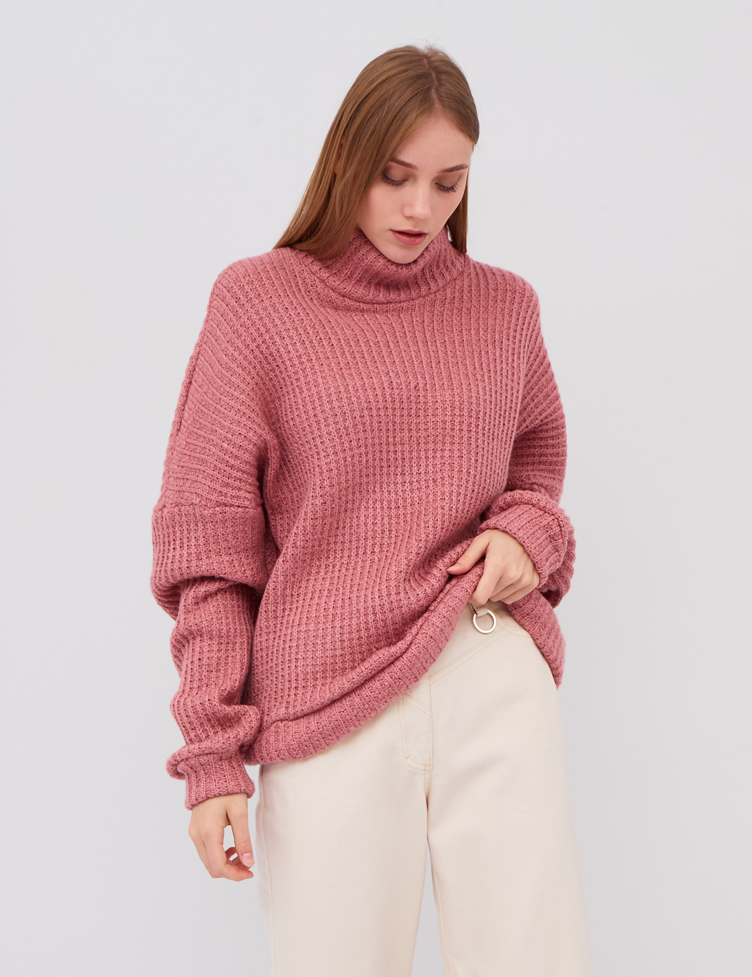 Картинка Жіночий рожевий в'язаний светр