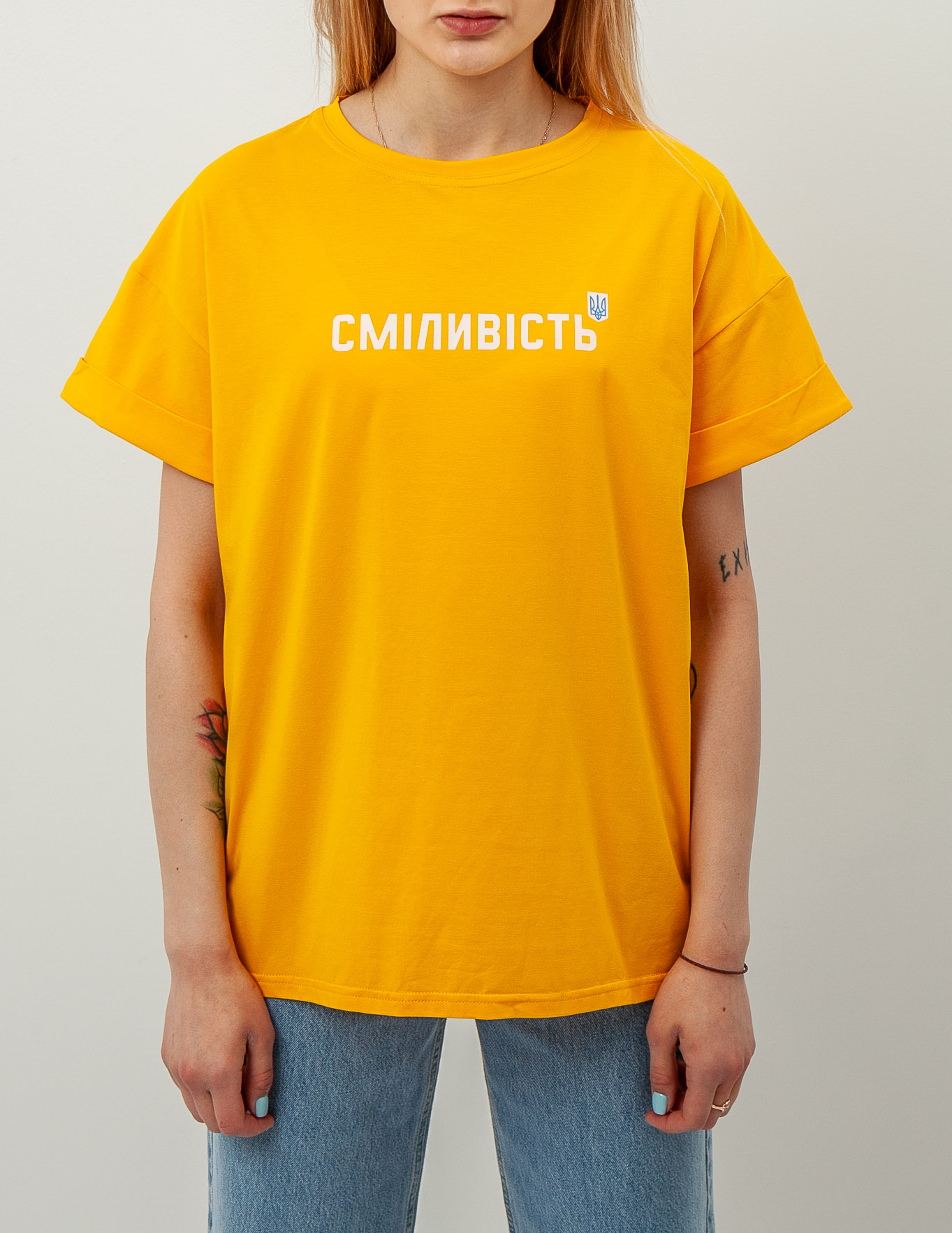 Картинка Жовта футболка