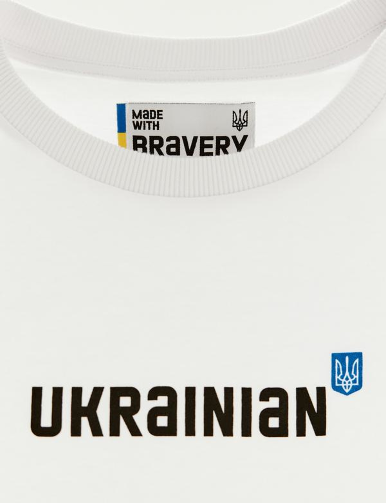 Картинка Футболка "Ukrainіan" біла