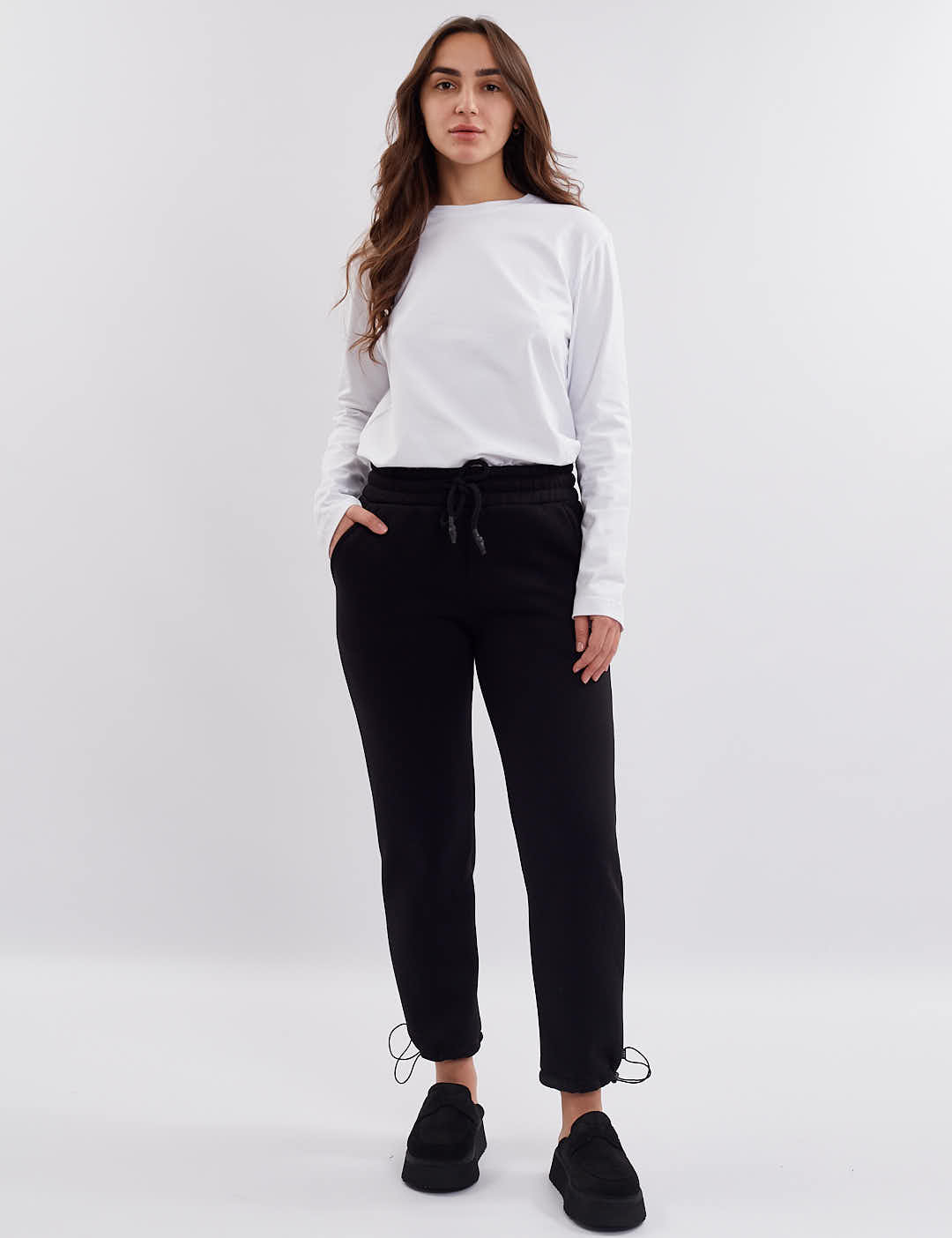 Картинка Штани Voyager чорні