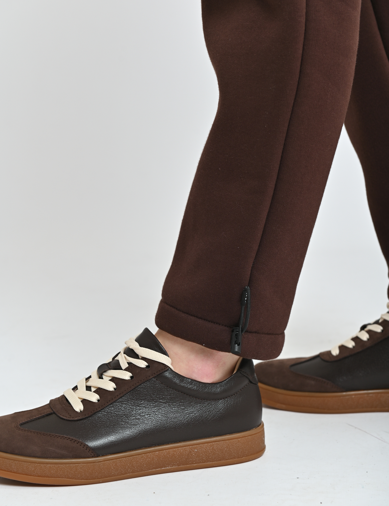 Картинка Штани коричневі