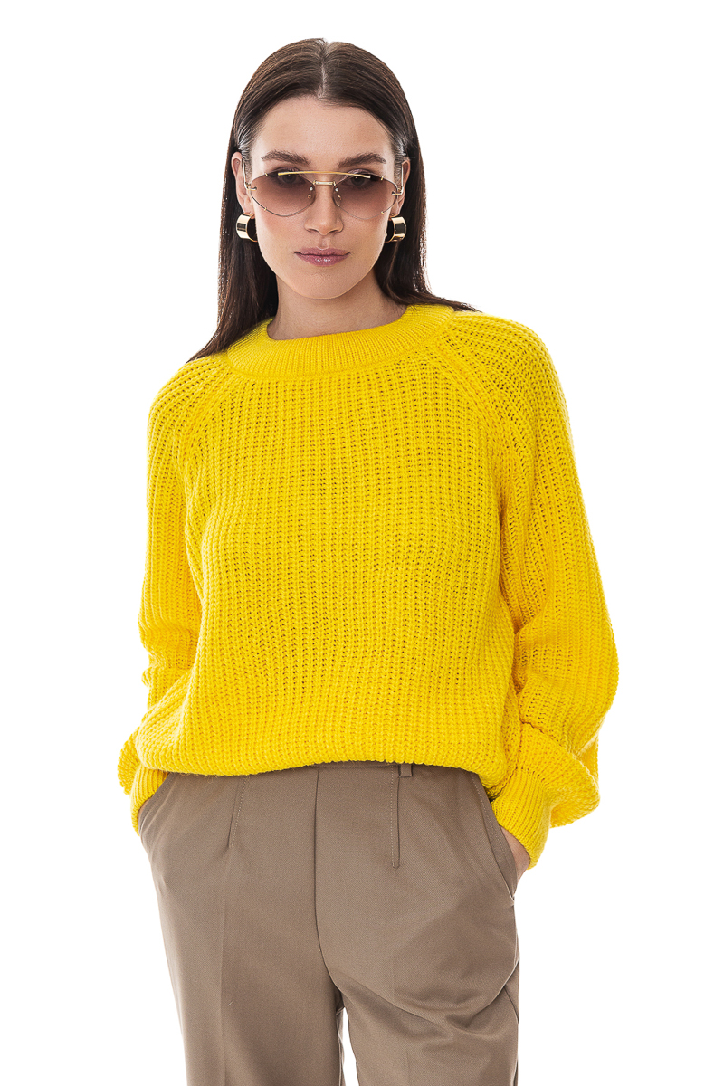 Картинка Жовтий светр