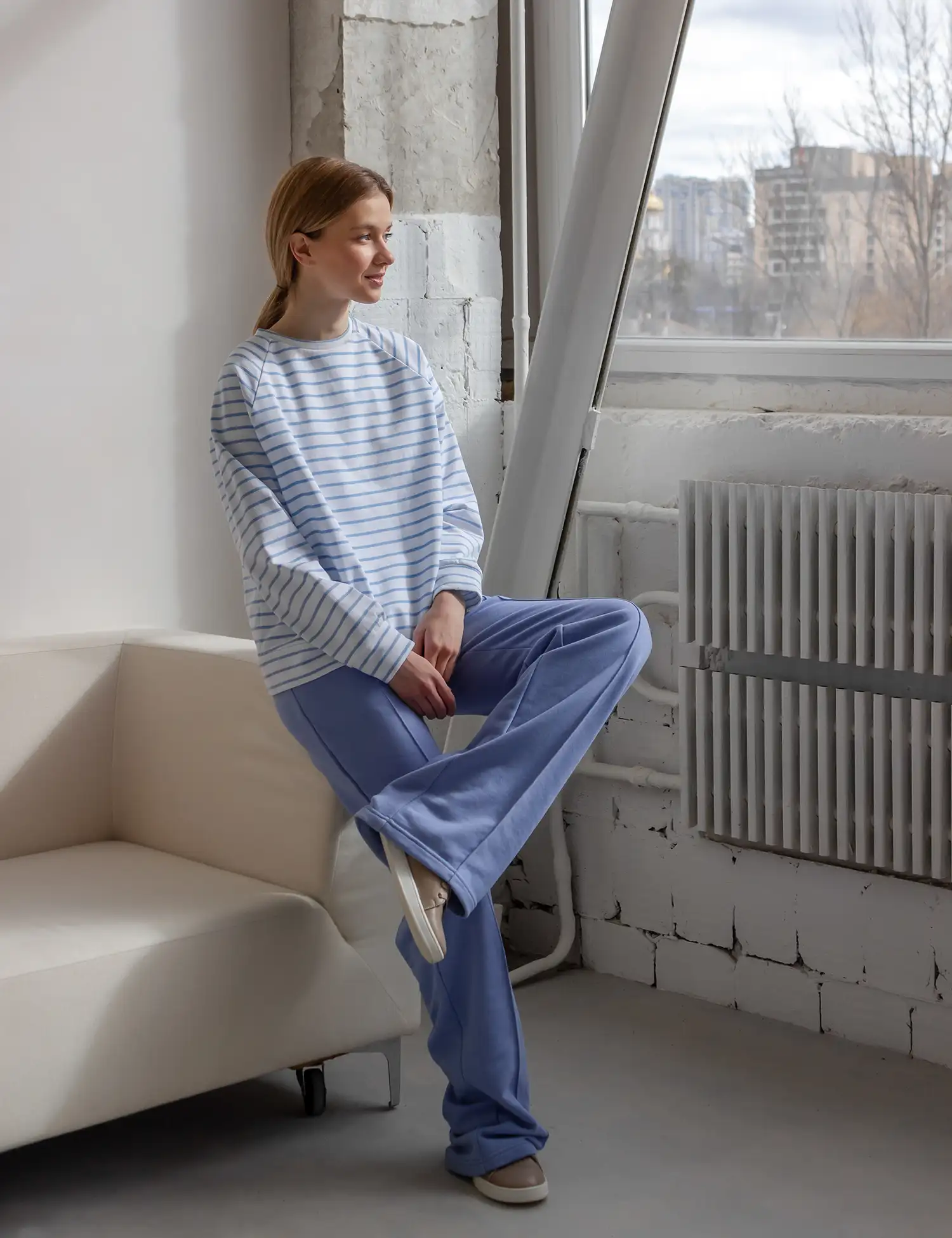 Картинка Штани блакитні прямі