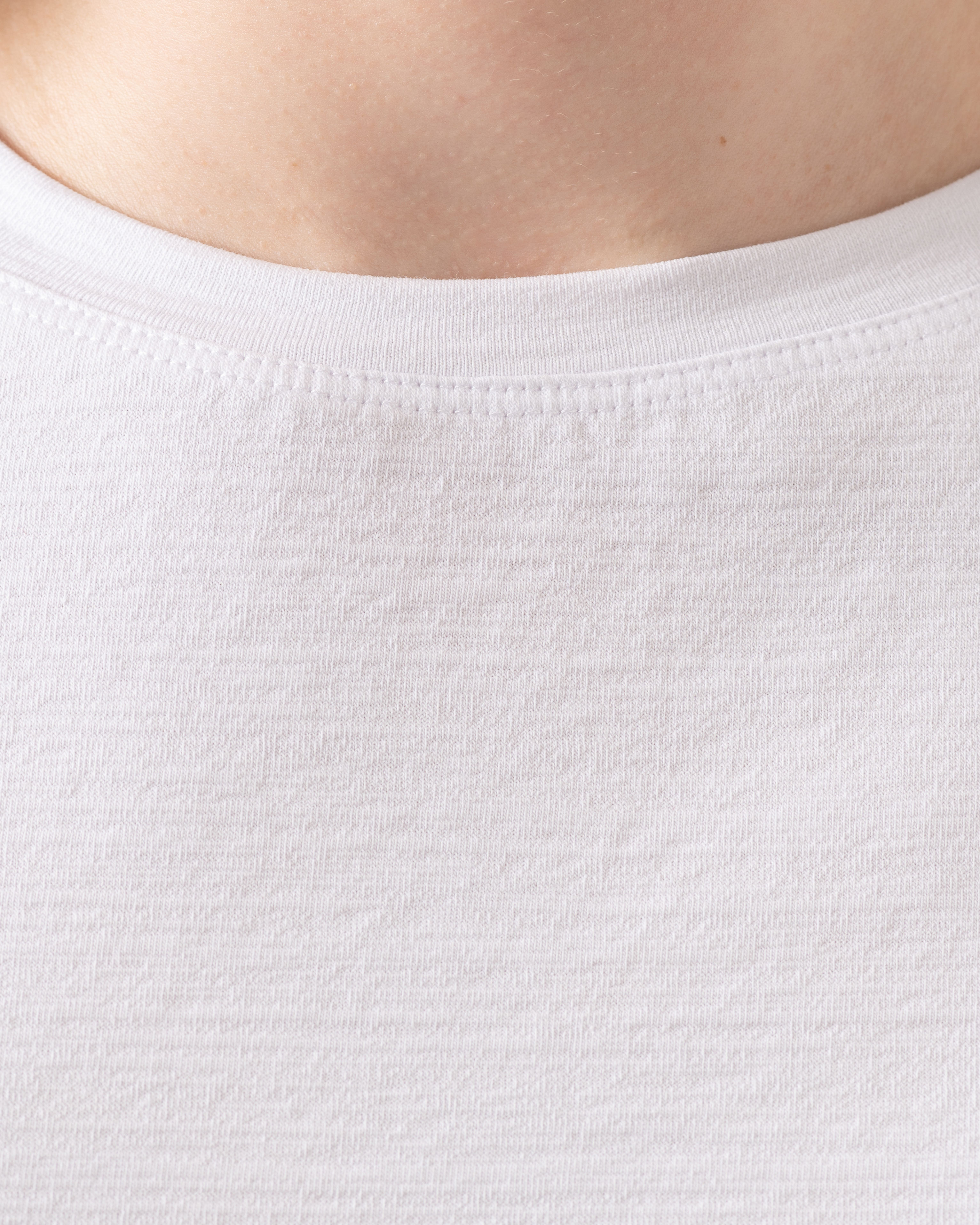 Картинка Біла футболка