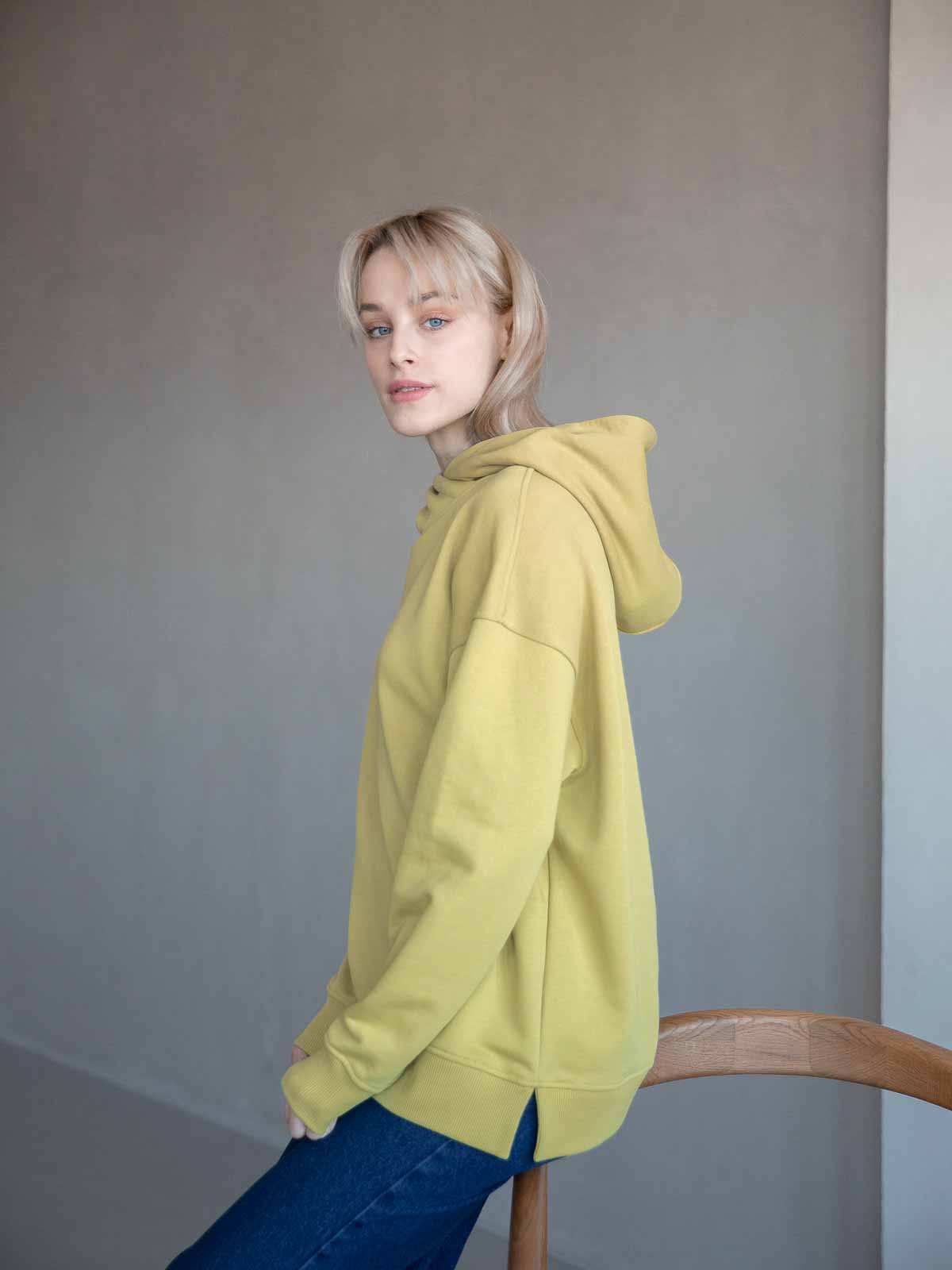 Картинка Світло-зелений худі 