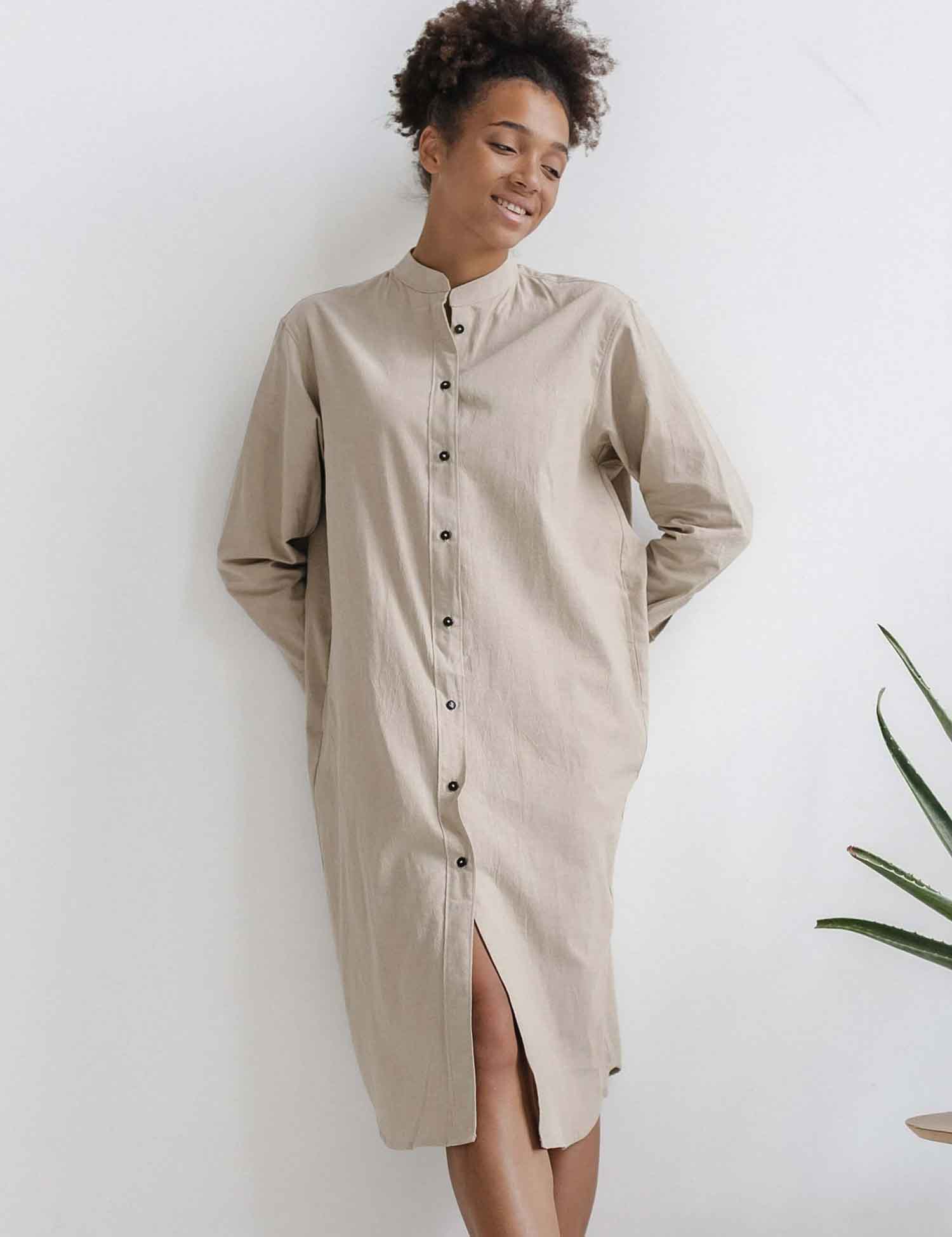 Картинка Сукня-сорочка міді бежева