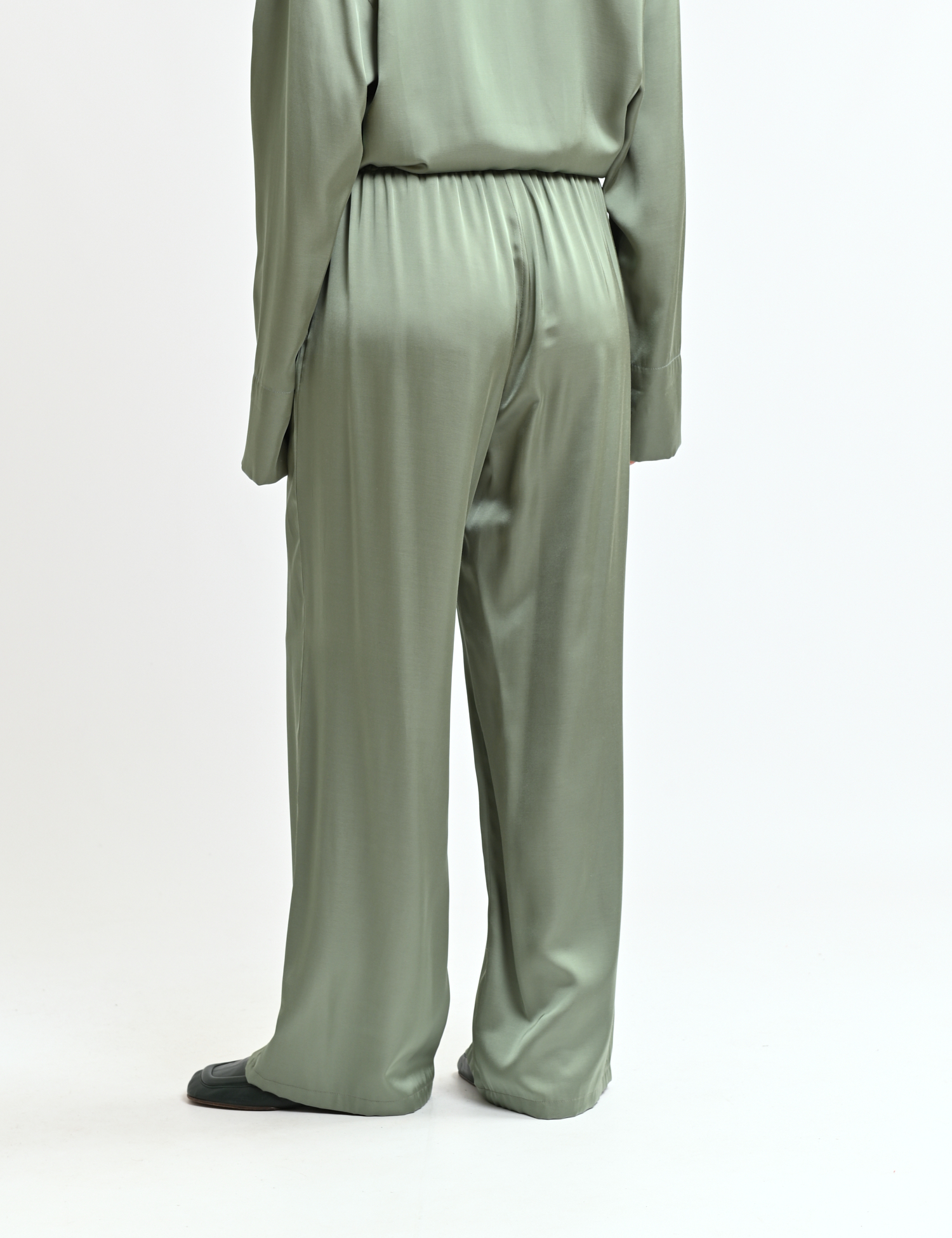 Картинка Брюки світло-зелені