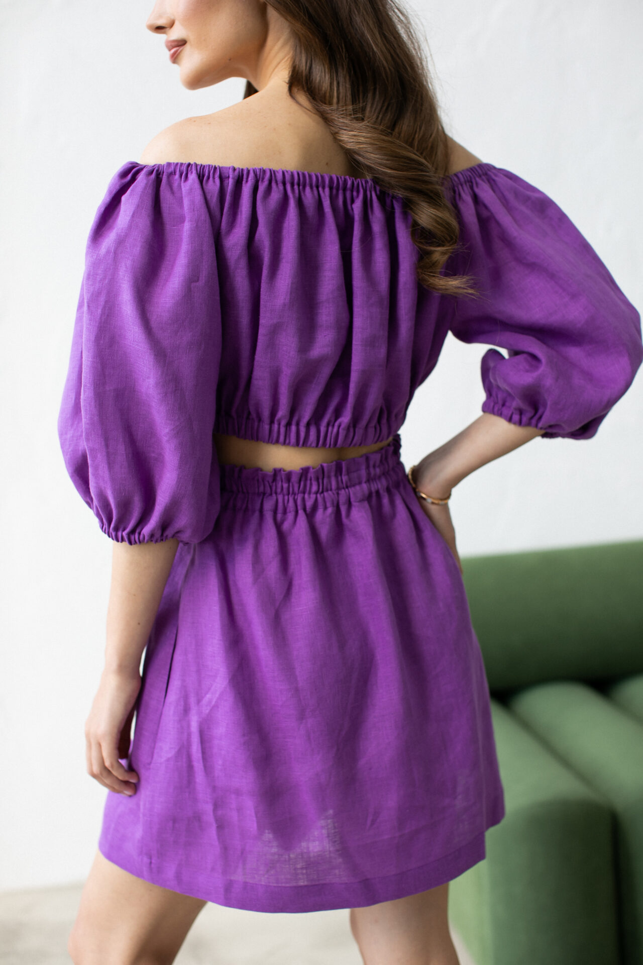 Картинка Фіолетовий лляний костюм