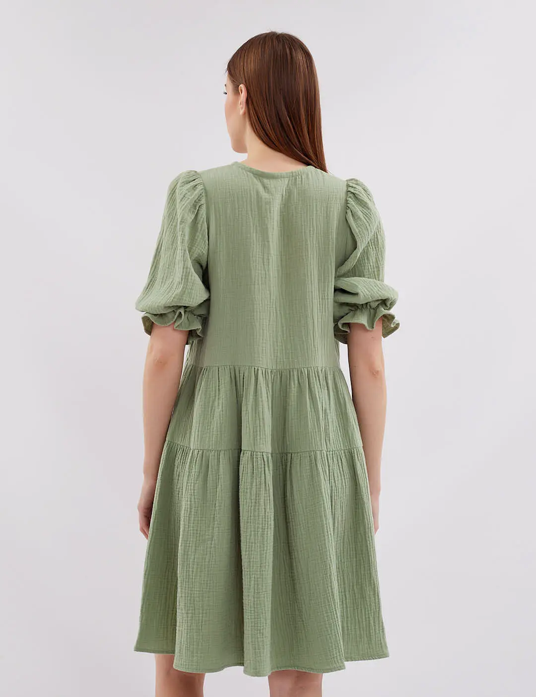 Картинка Сукня міді зелена муслинова