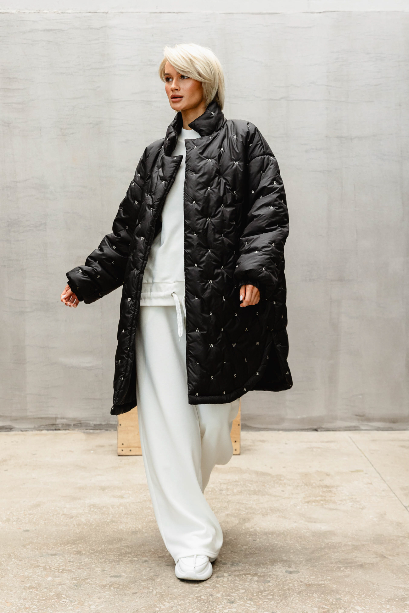 Картинка Чорна куртка