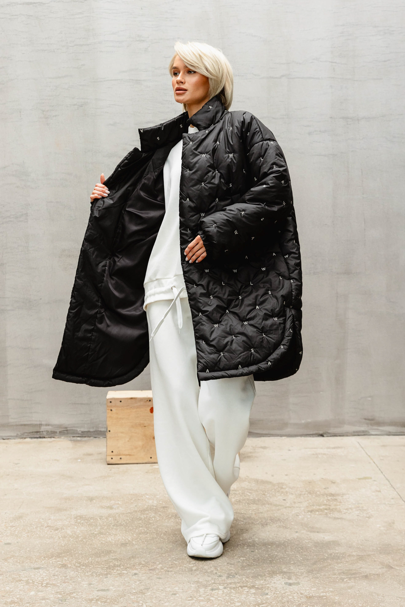 Картинка Чорна куртка