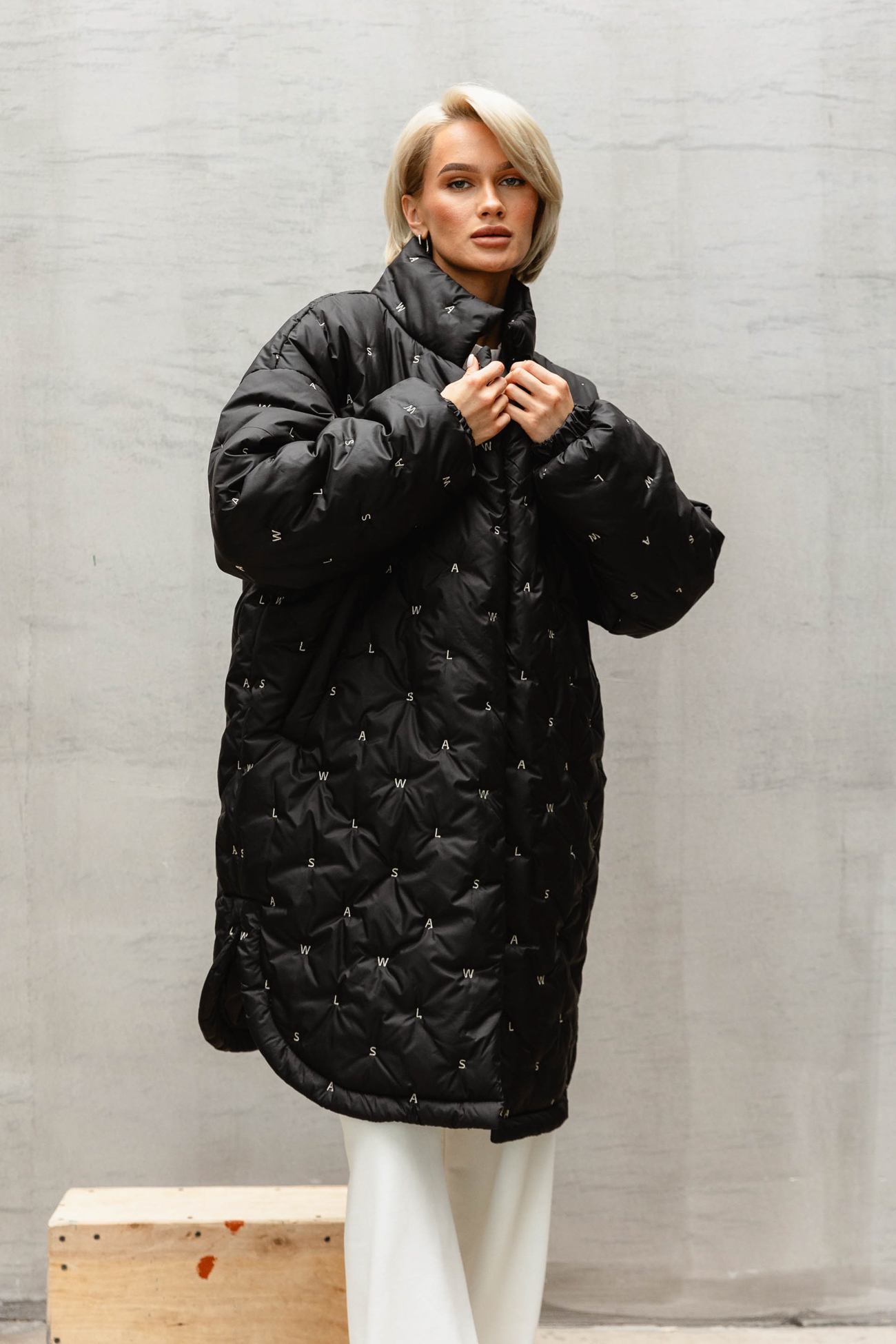 Картинка Чорна куртка