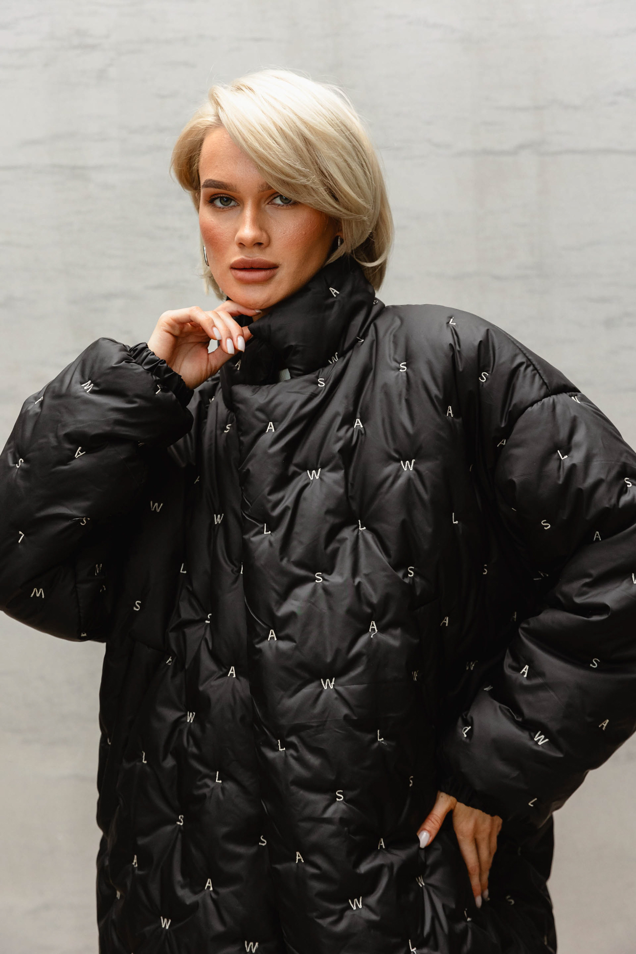 Картинка Чорна куртка