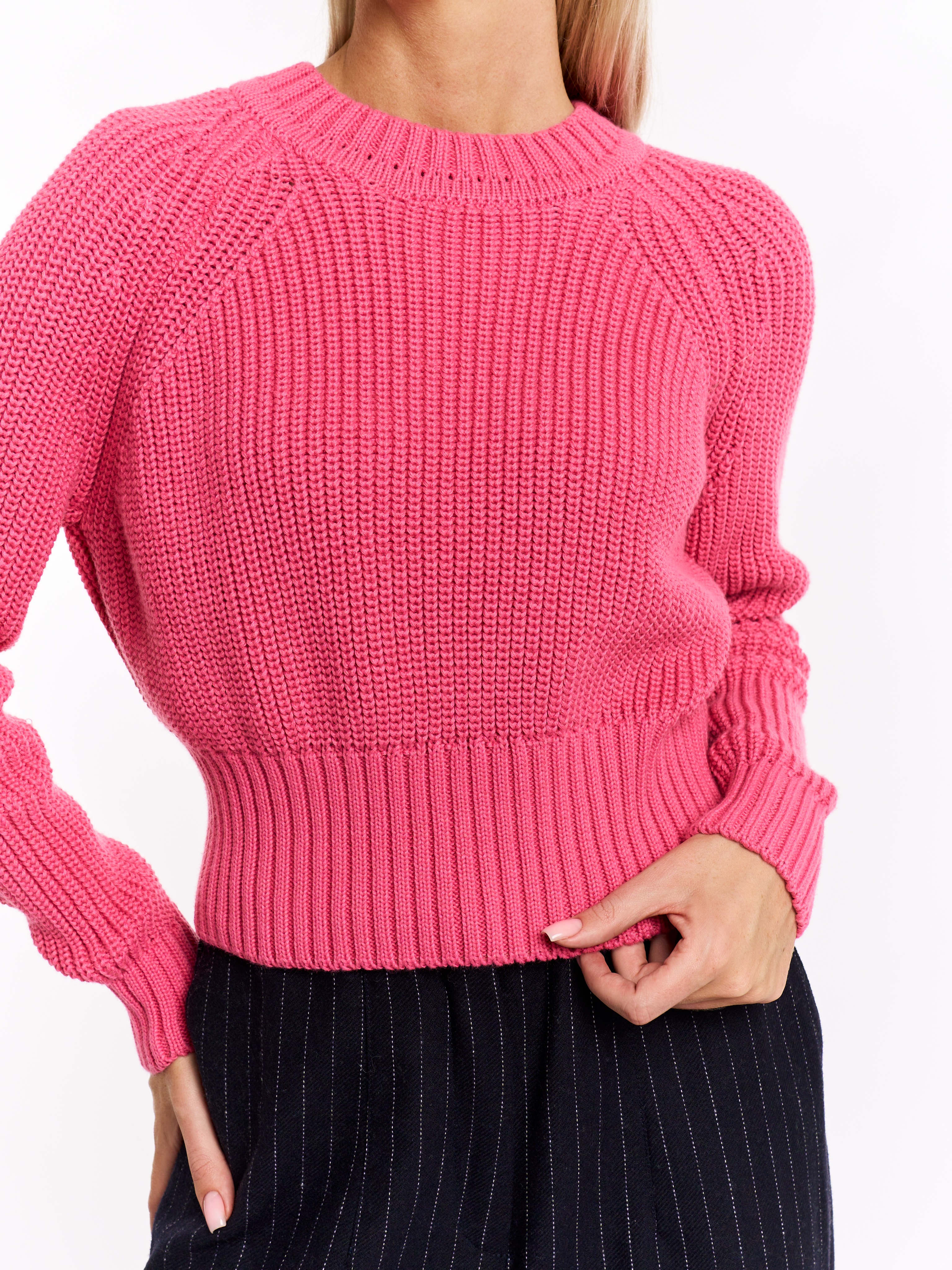 Картинка Рожевий светр