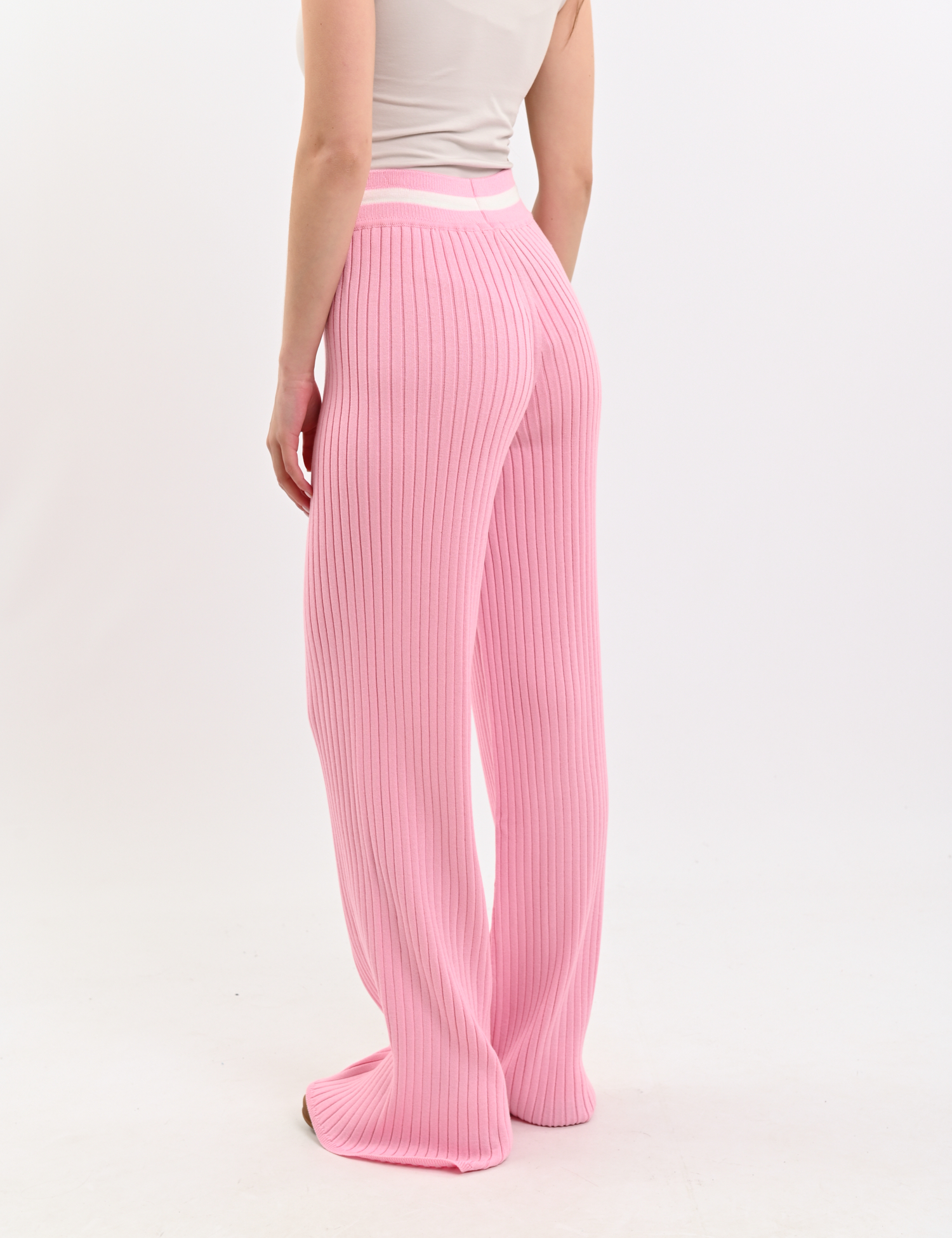 Картинка Брюки рожеві