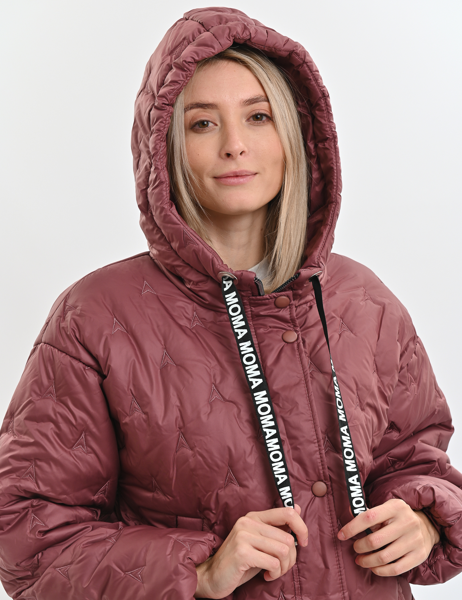 Картинка Бордова куртка