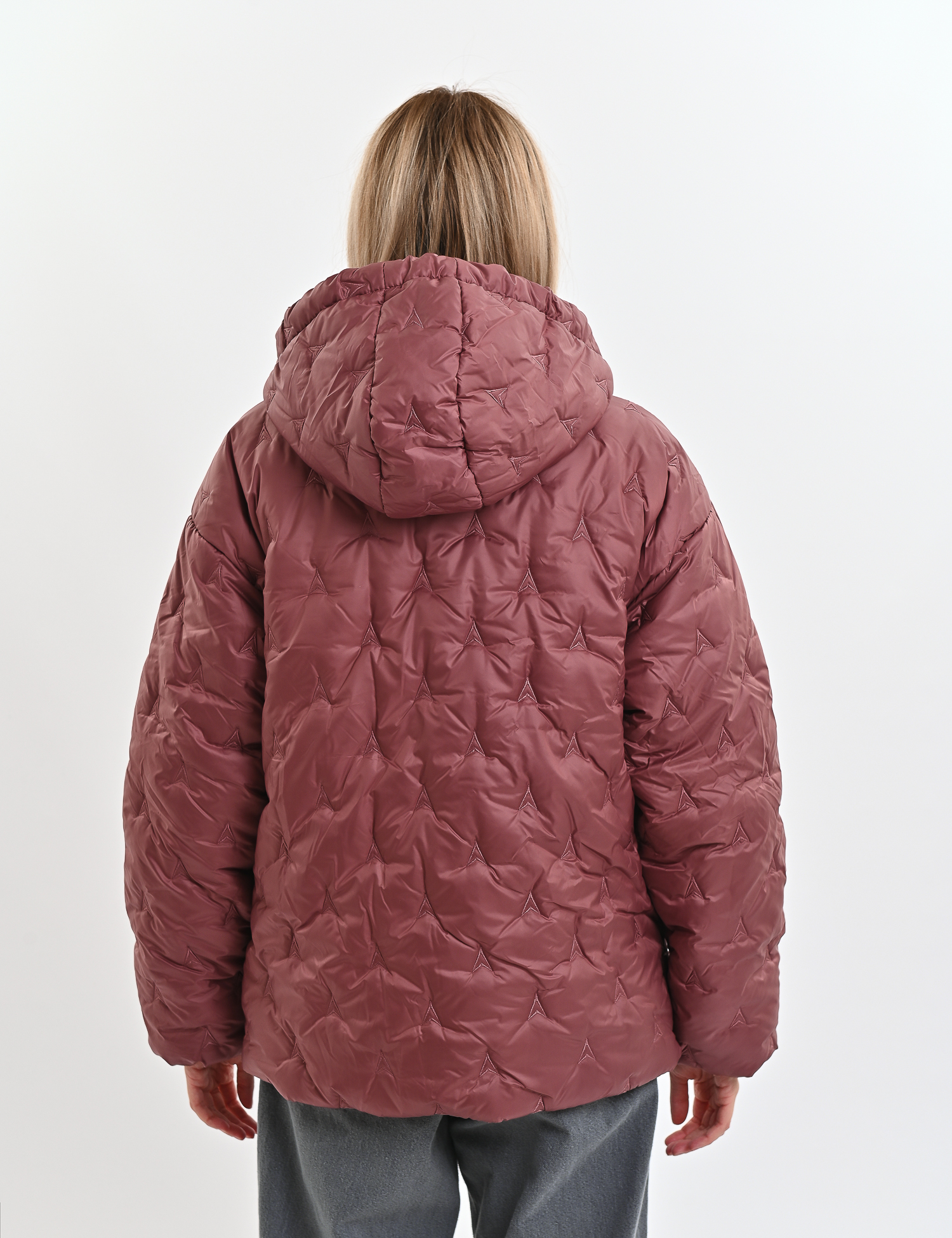 Картинка Бордова куртка