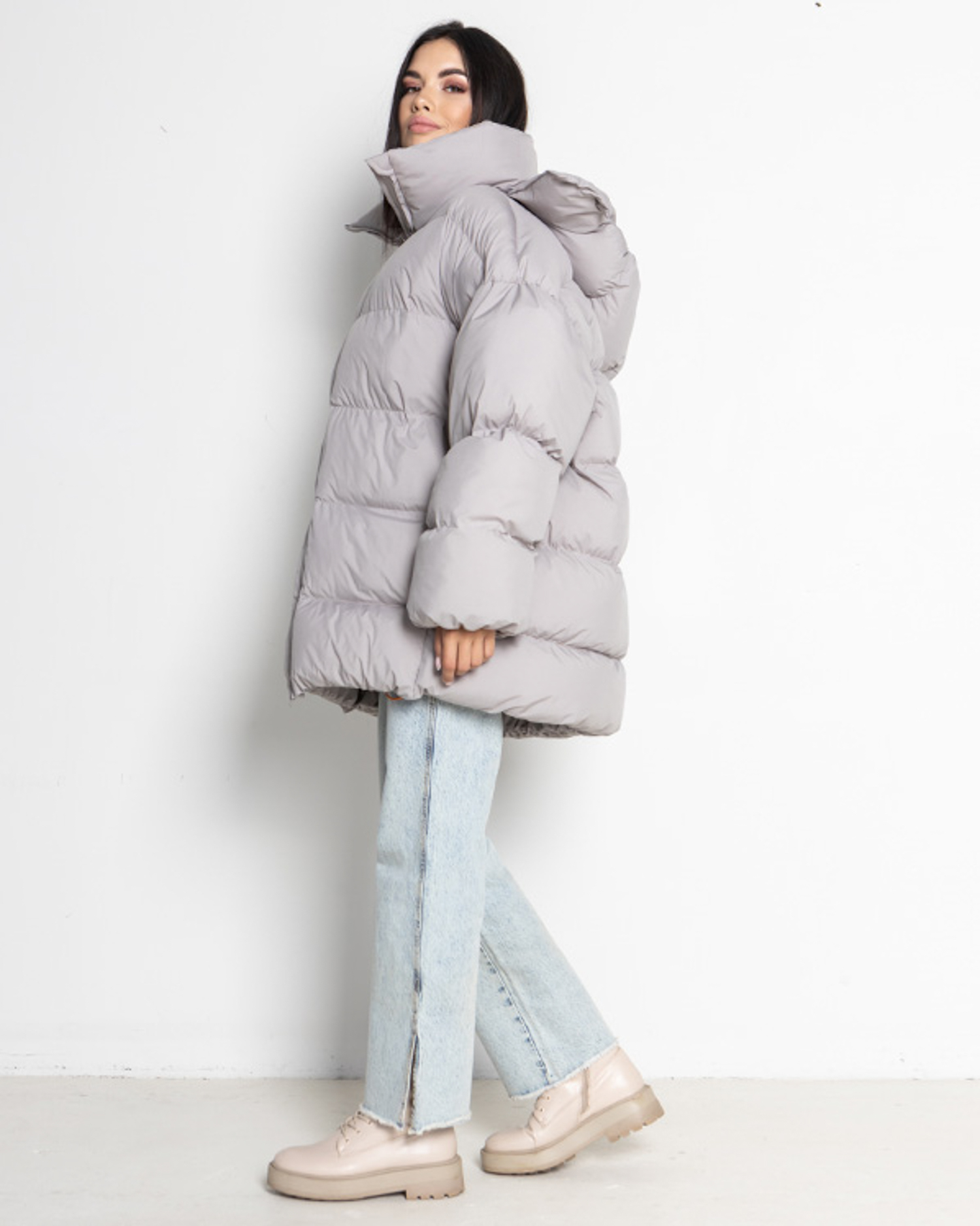 Картинка Пуховик світло-сірий