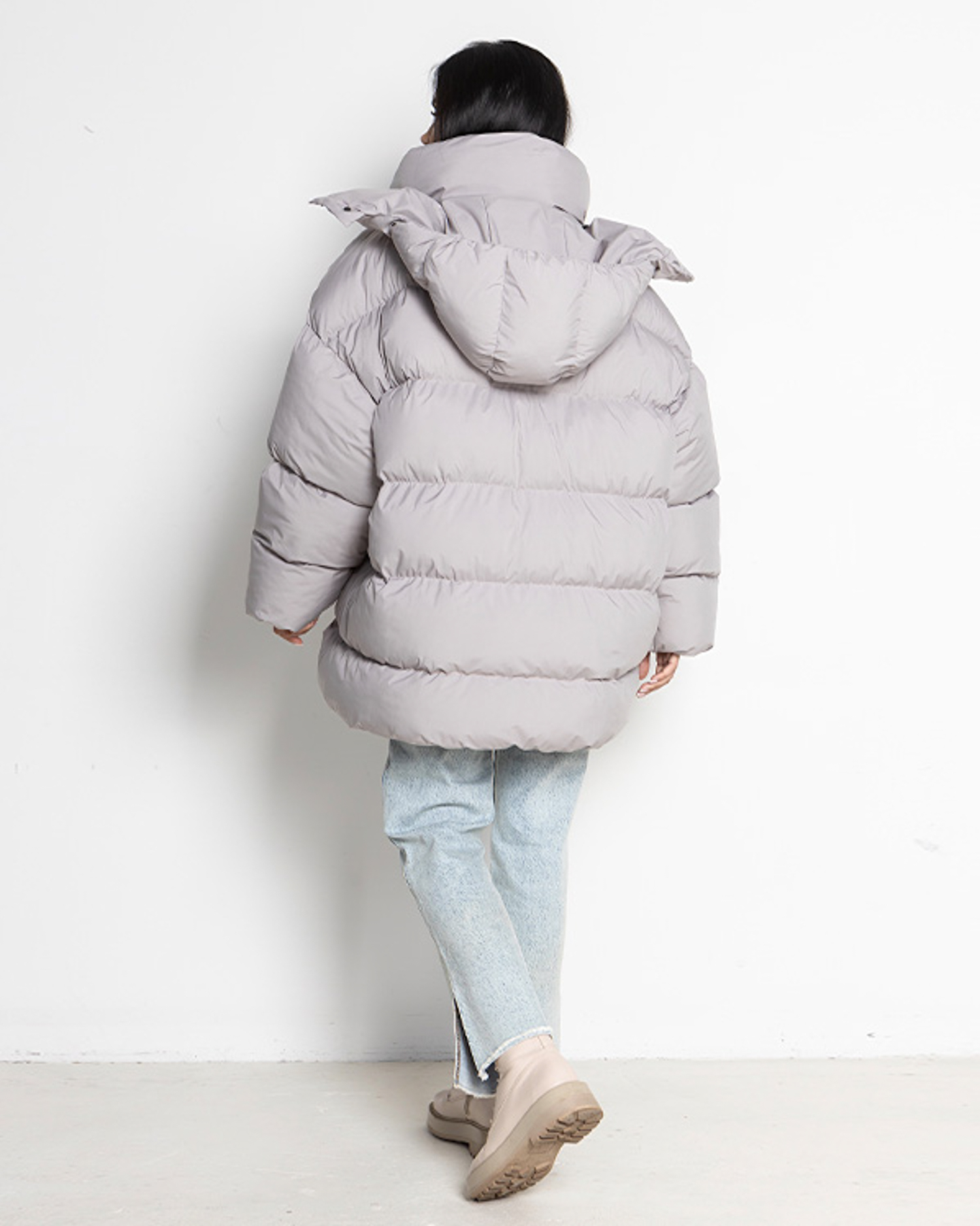 Картинка Пуховик світло-сірий