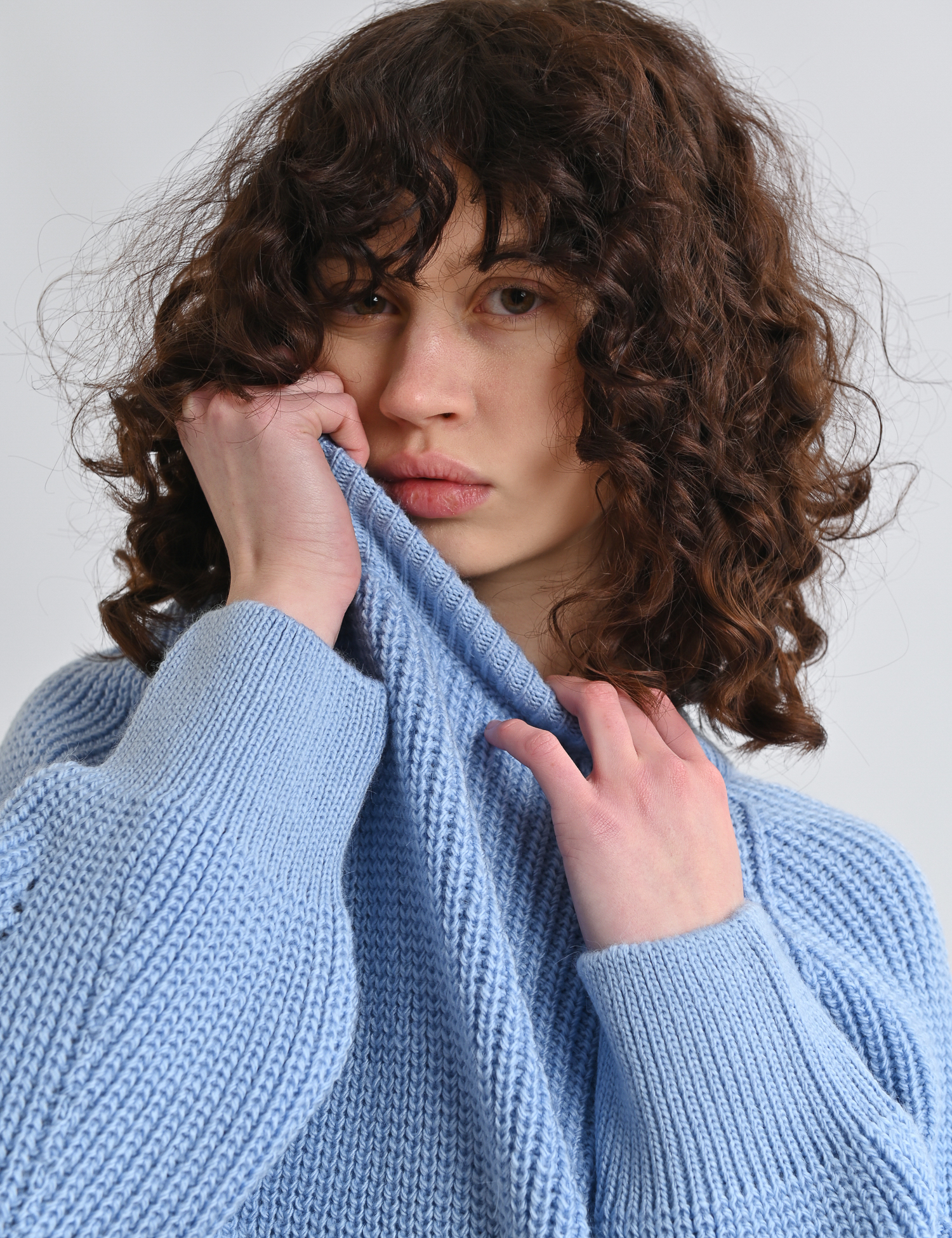 Картинка Светр блакитний