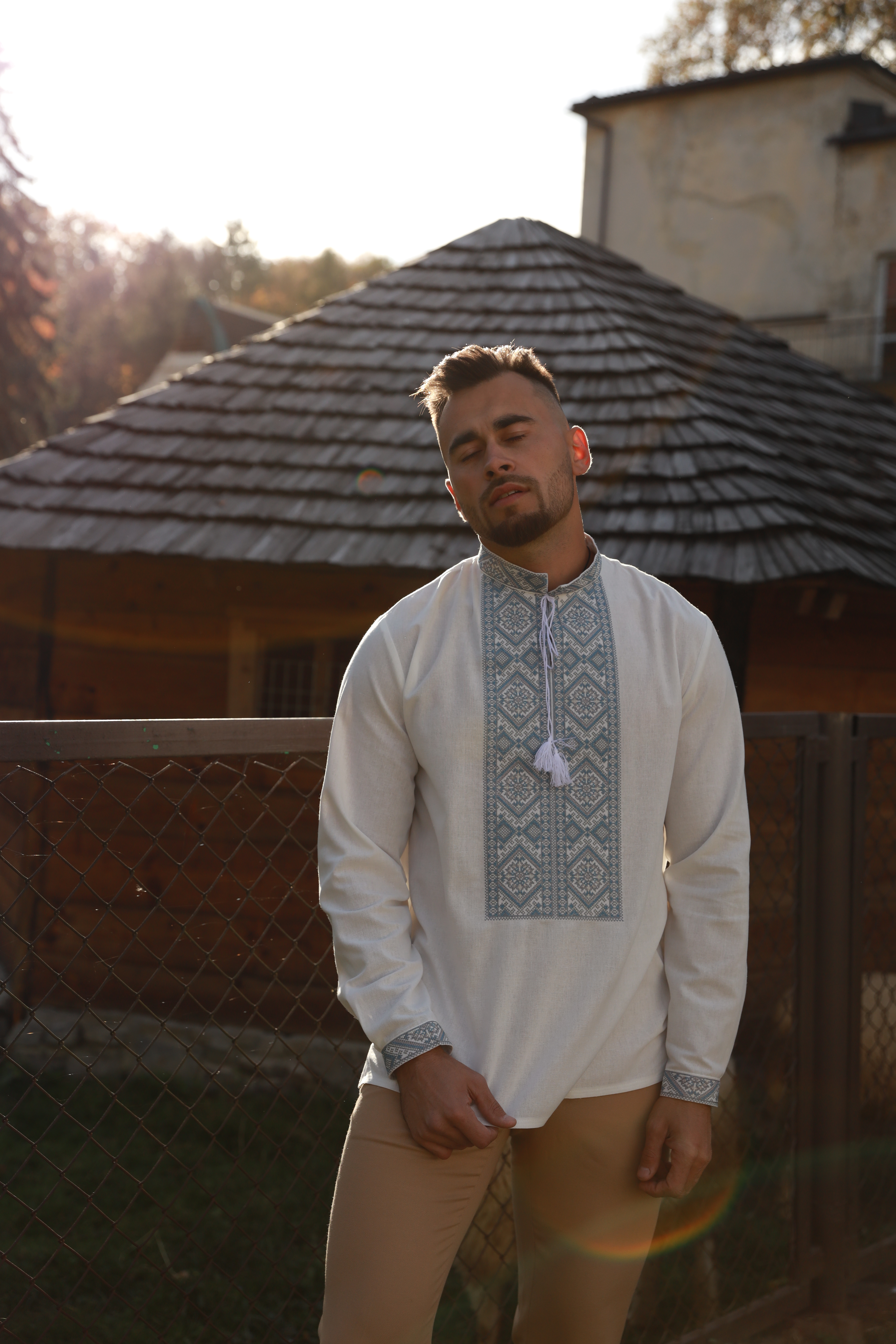 Картинка Вишиванка біла
