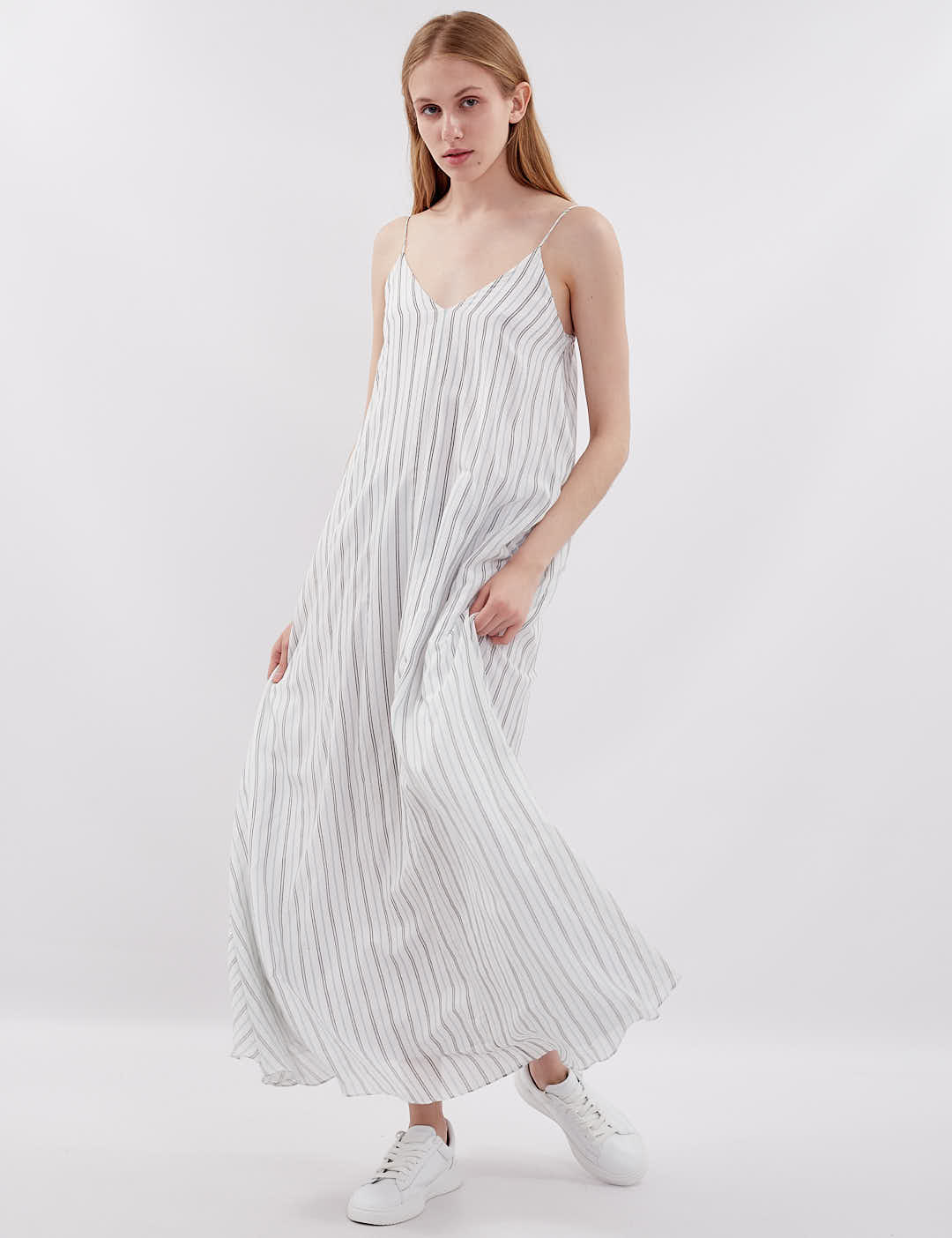 Картинка Сукня максі біла смугаста