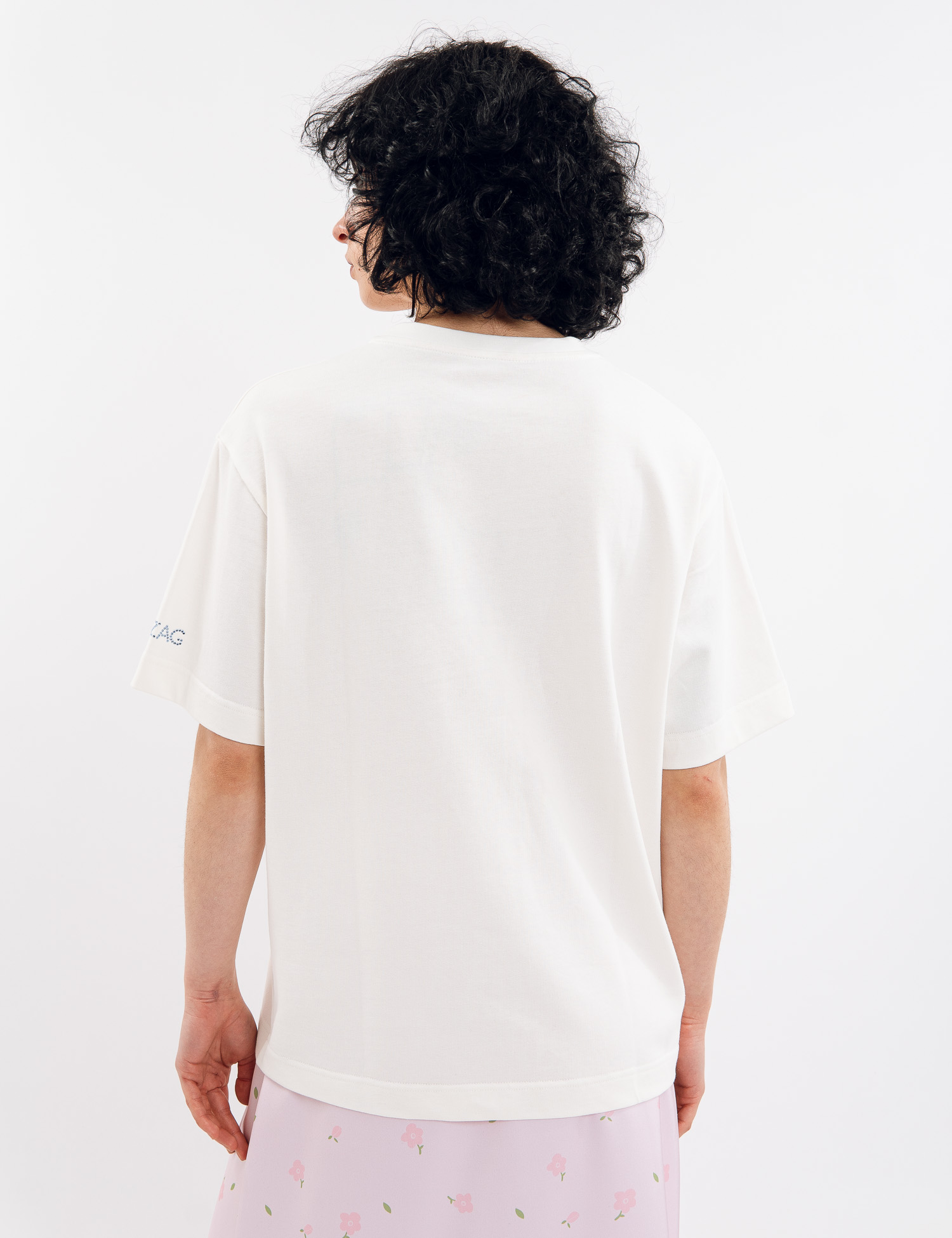 Картинка Футболка біла з декором 